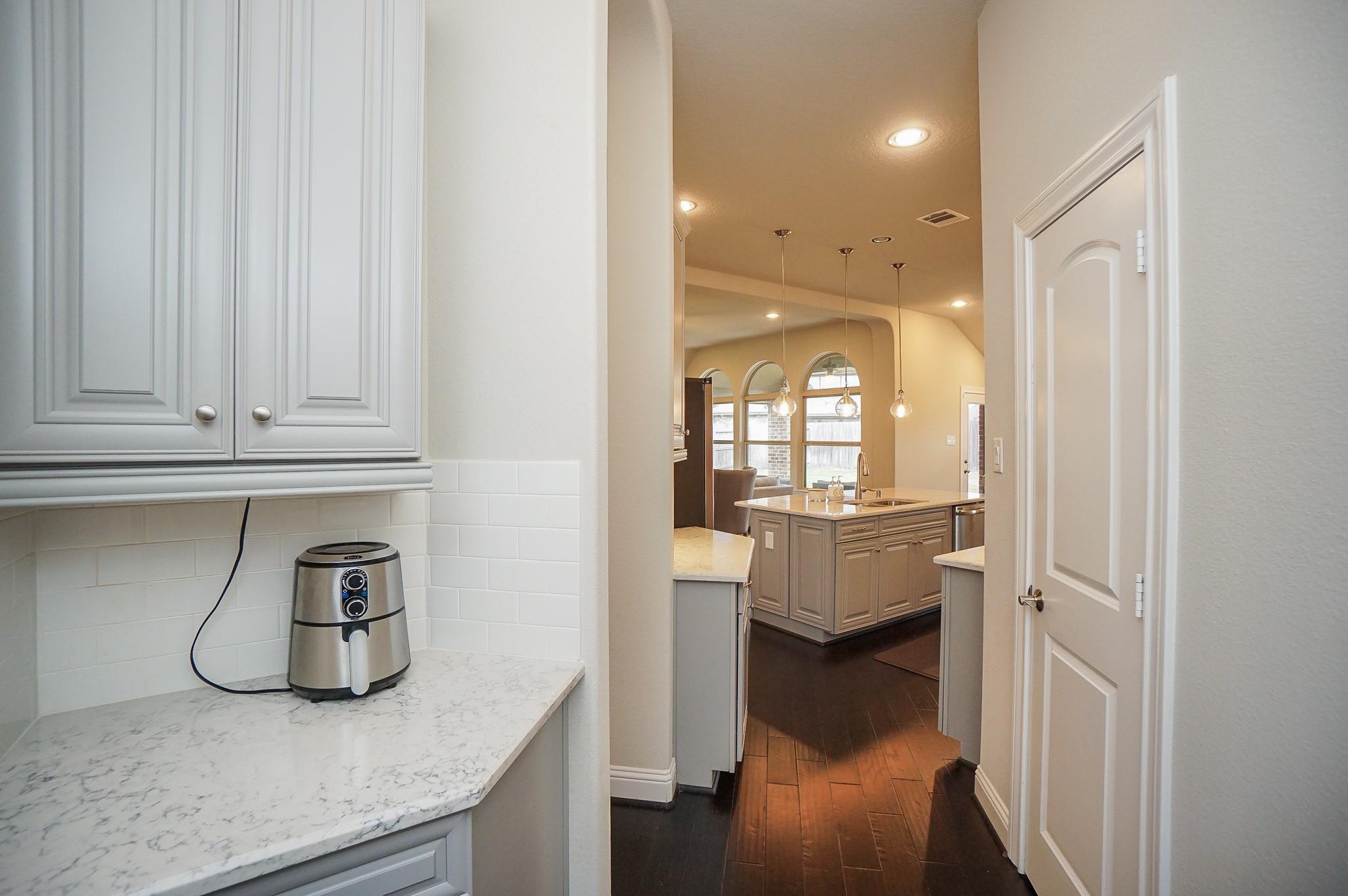 6243 Garden Lakes Lane