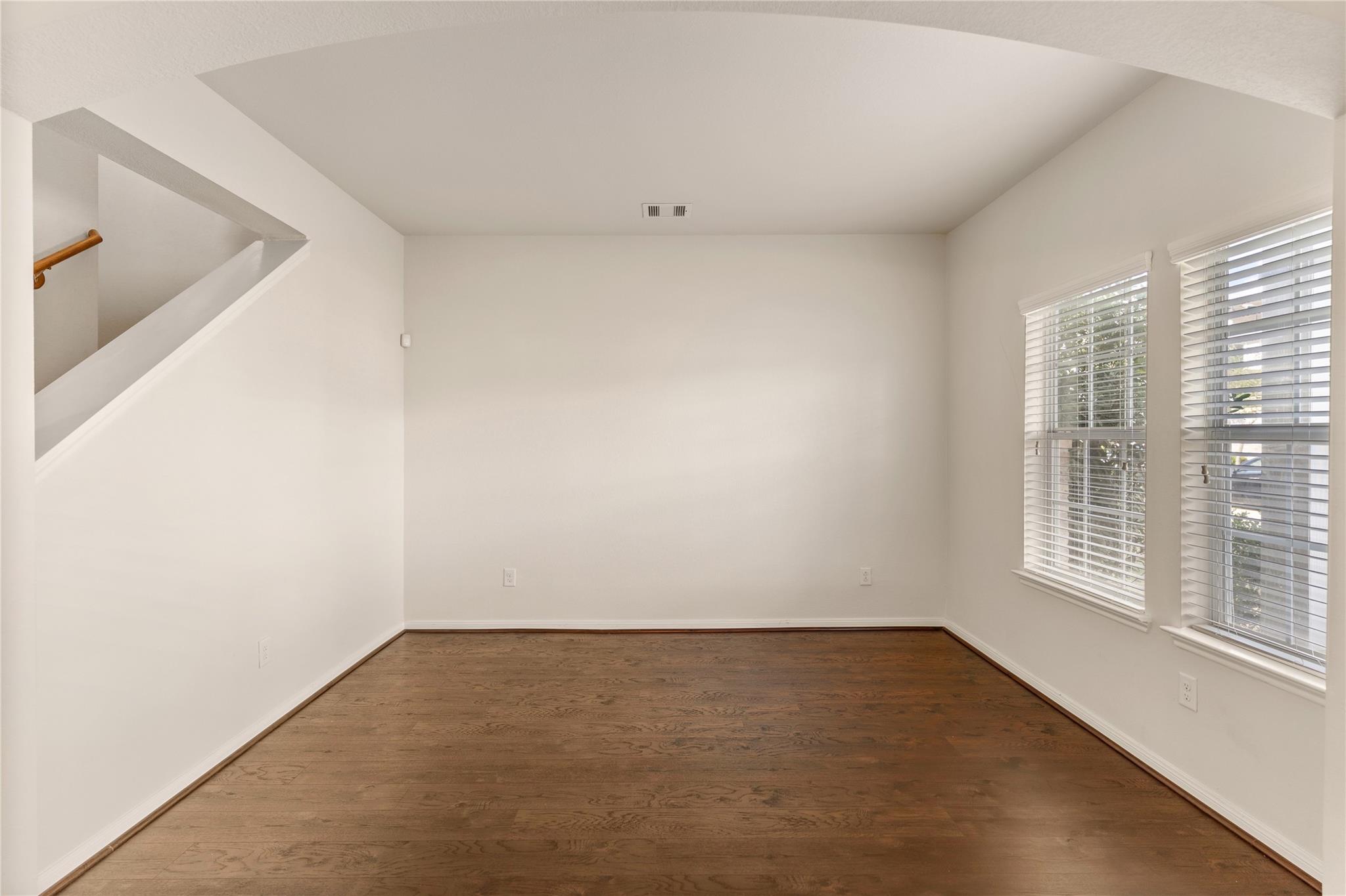 11909 Jelicoe Drive