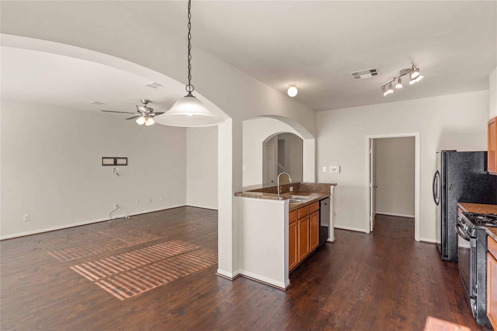 11909 Jelicoe Drive