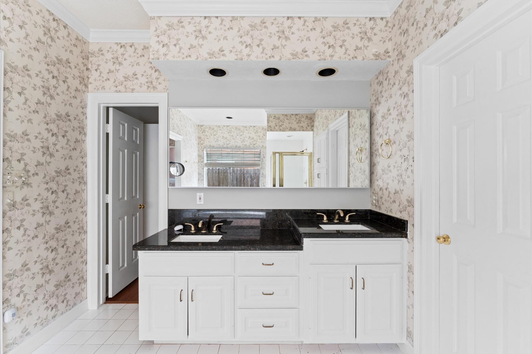 4414 Riverside Oaks Drive