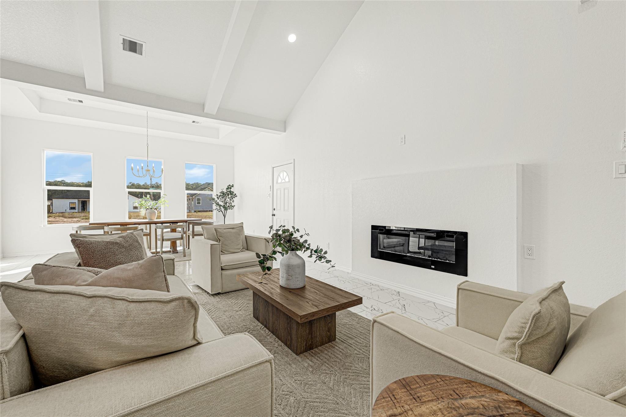 1128 Peter Pine Street