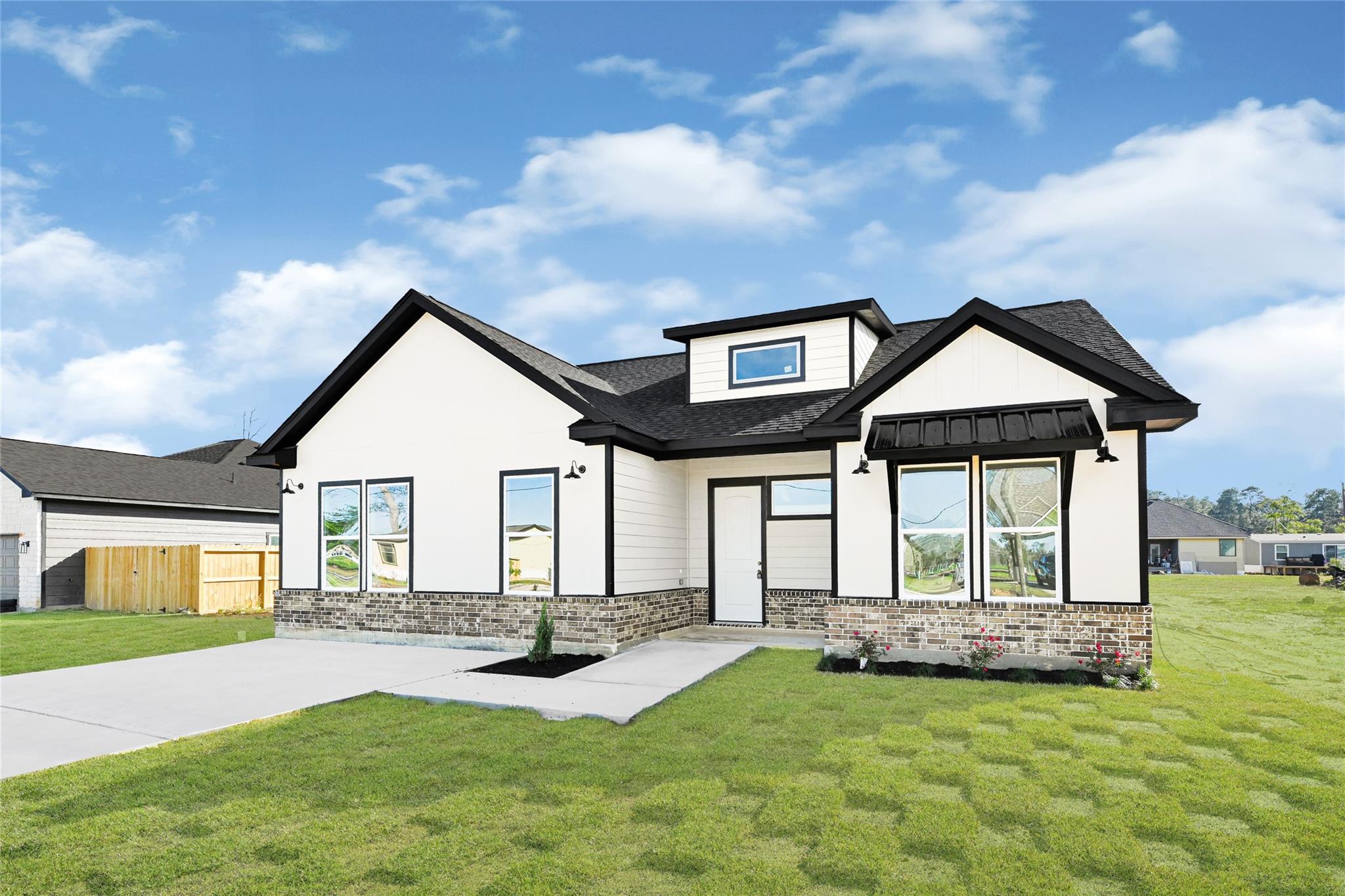 1128 Peter Pine Street