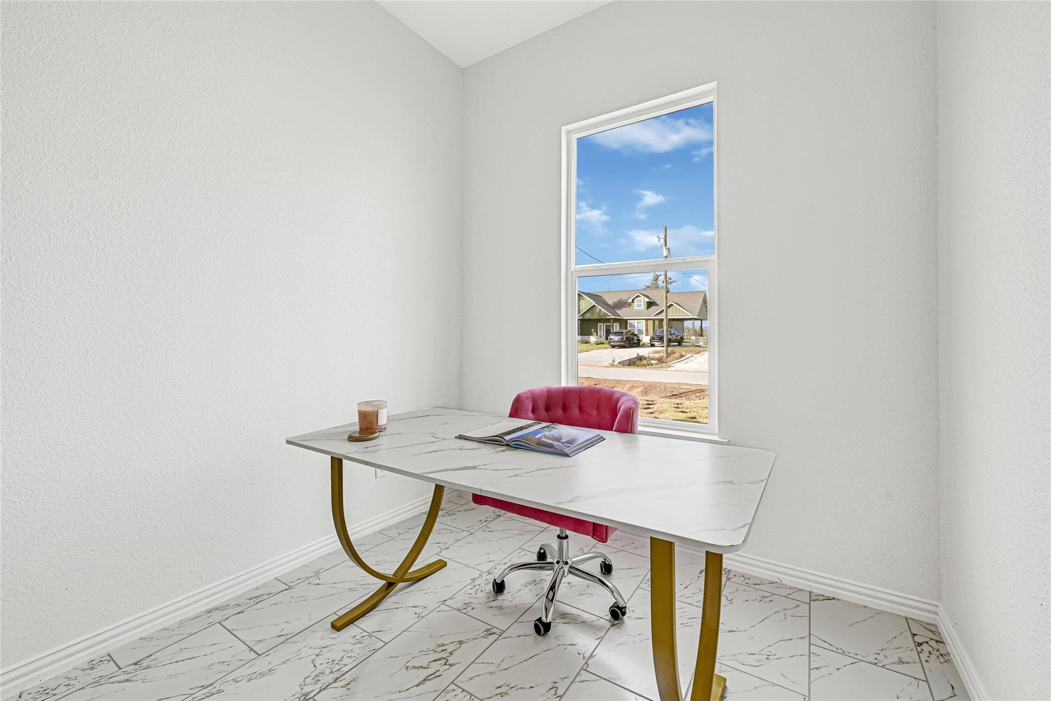 1128 Peter Pine Street