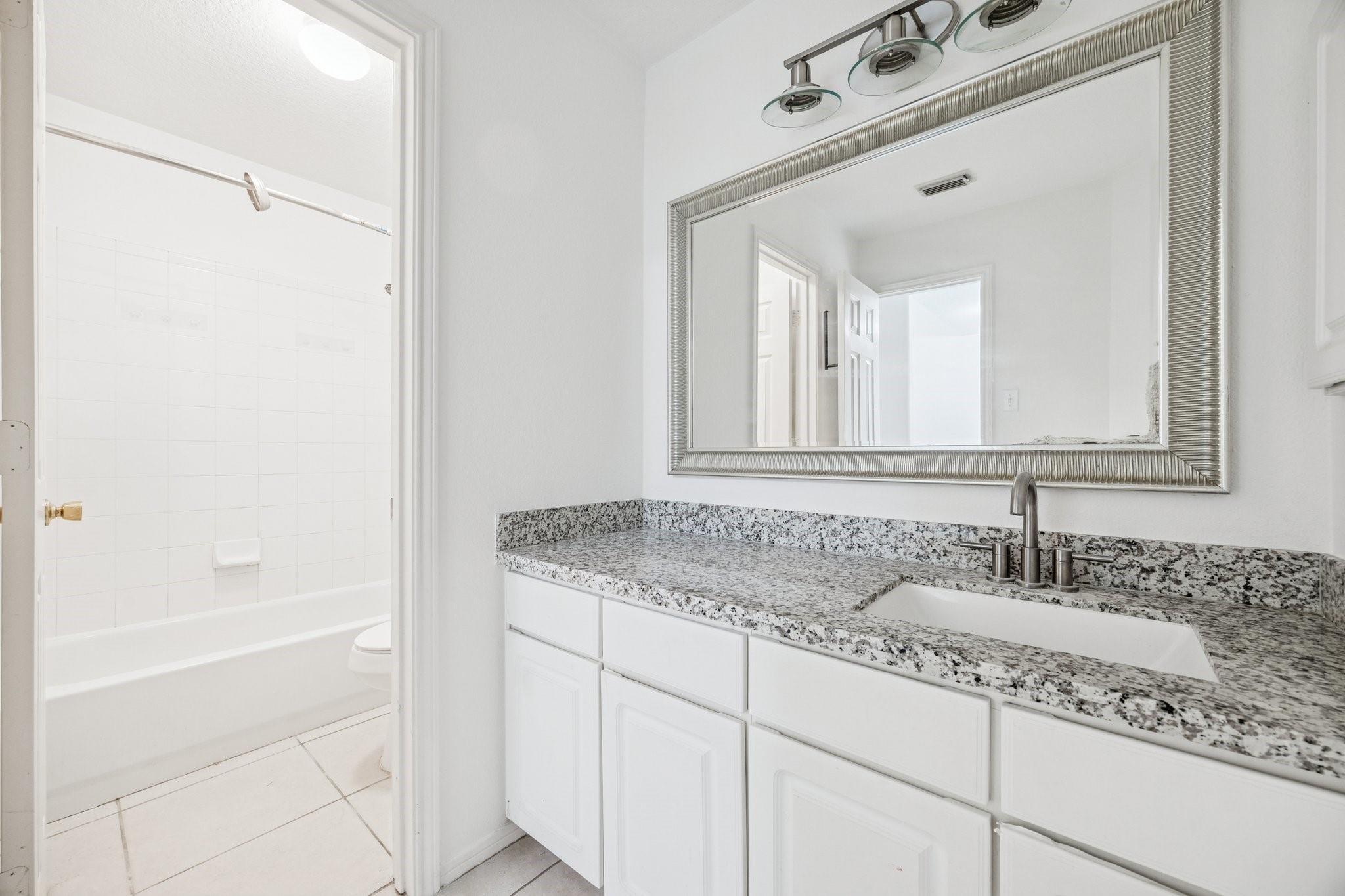 18318 Alemarble Oak Street