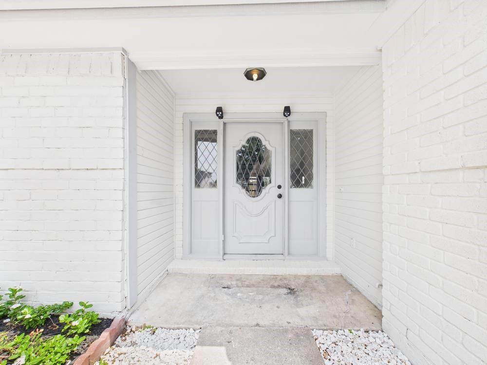 3243 S Greenpark Drive