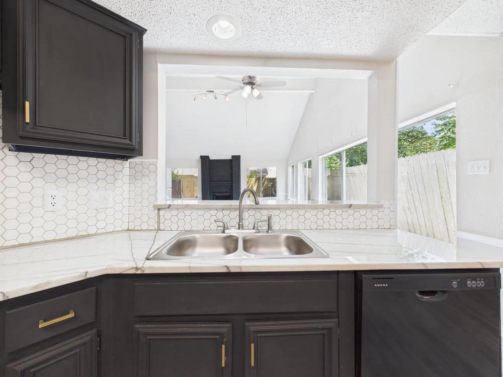 3243 S Greenpark Drive