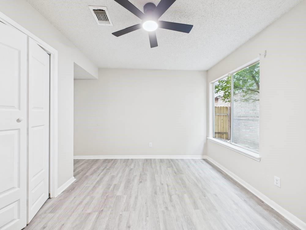 3243 S Greenpark Drive