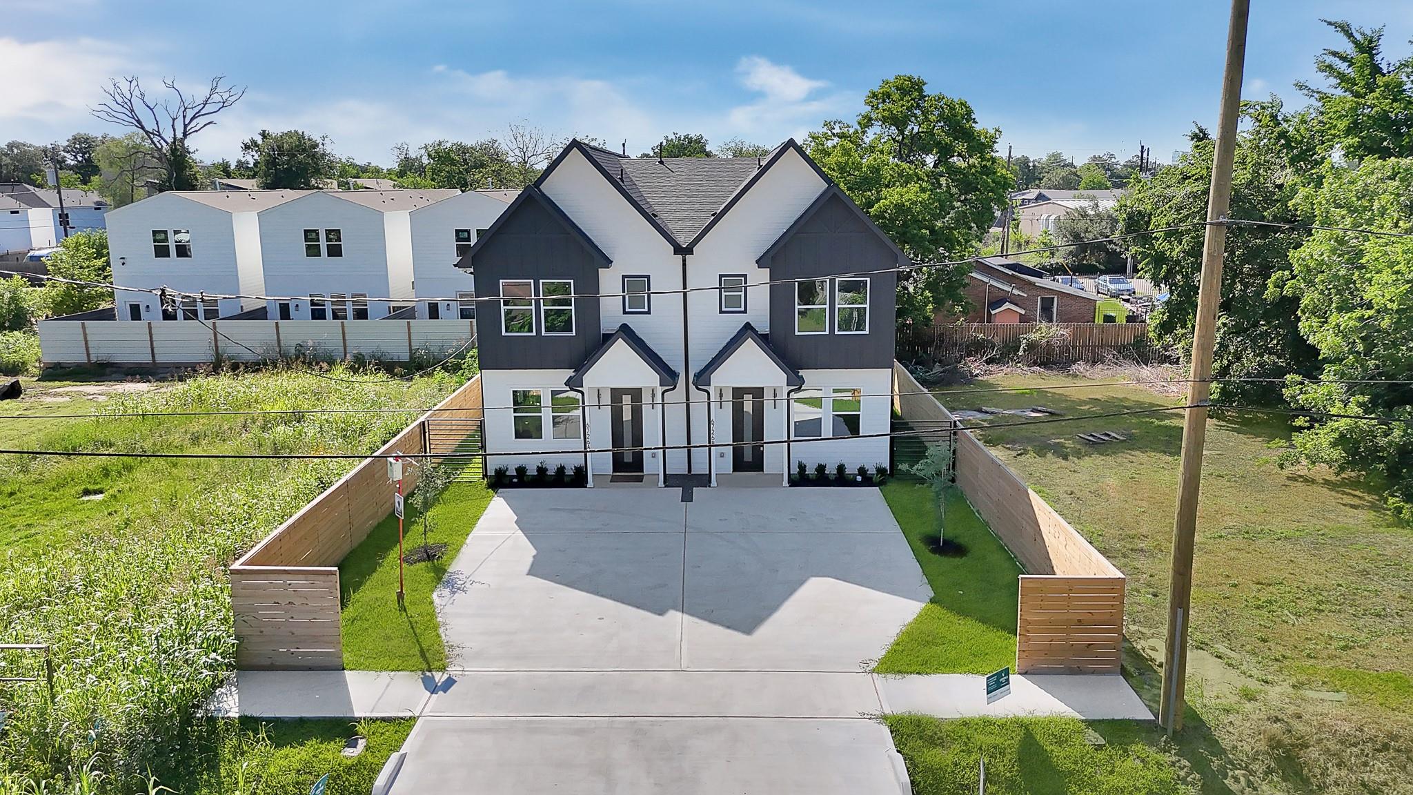 6726 Dumble Street Unit: A/B