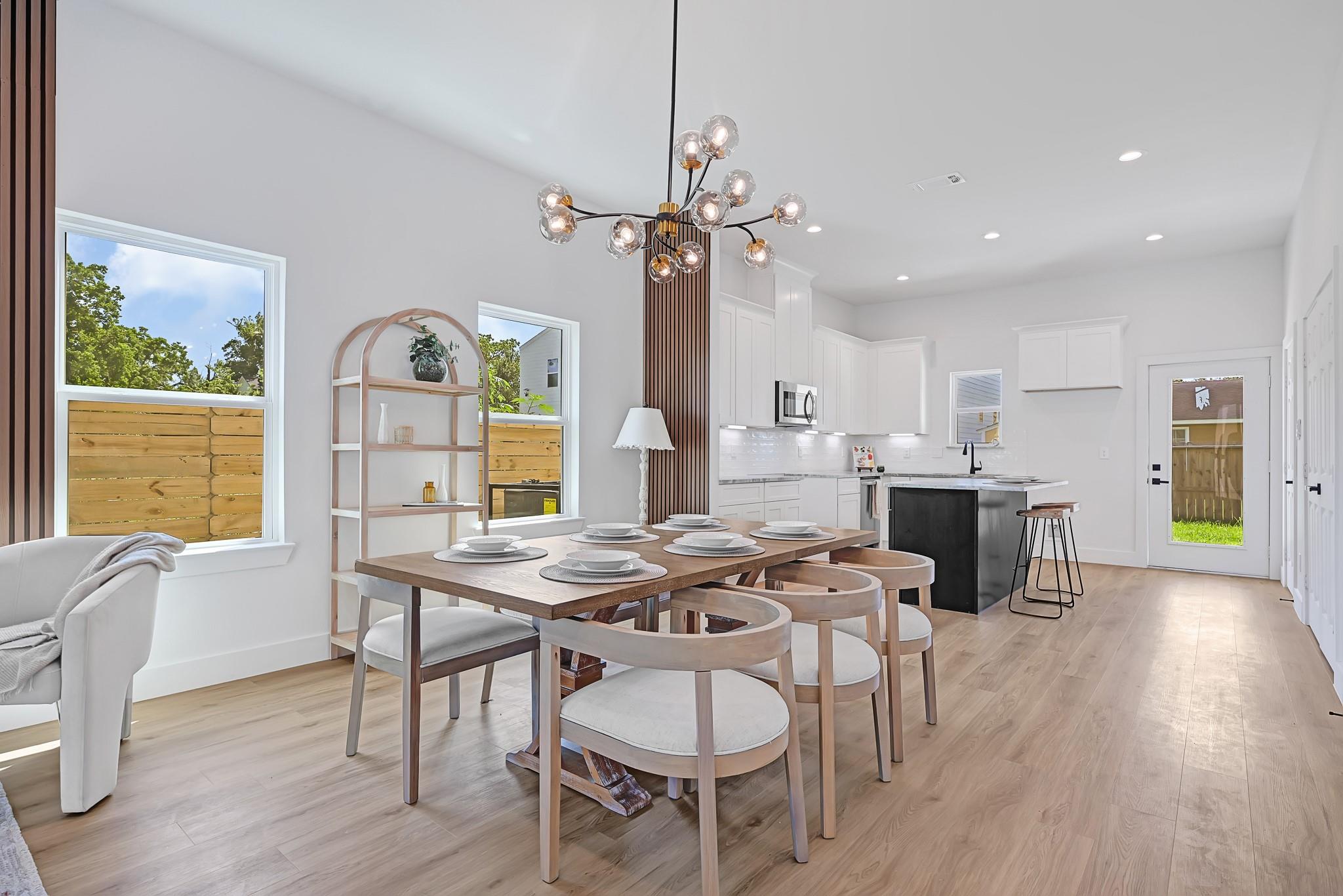 6726 Dumble Street Unit: A/B