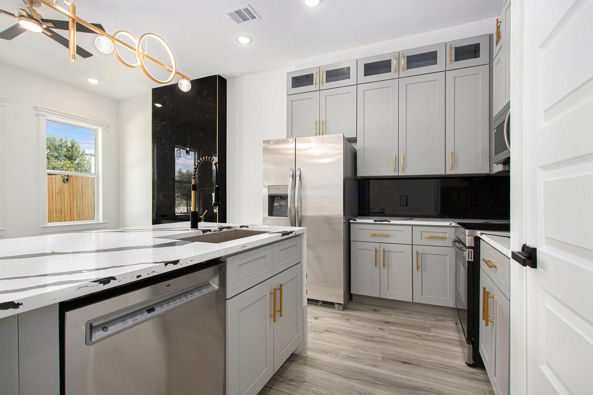 3652 Seabrook Street Unit: A/B