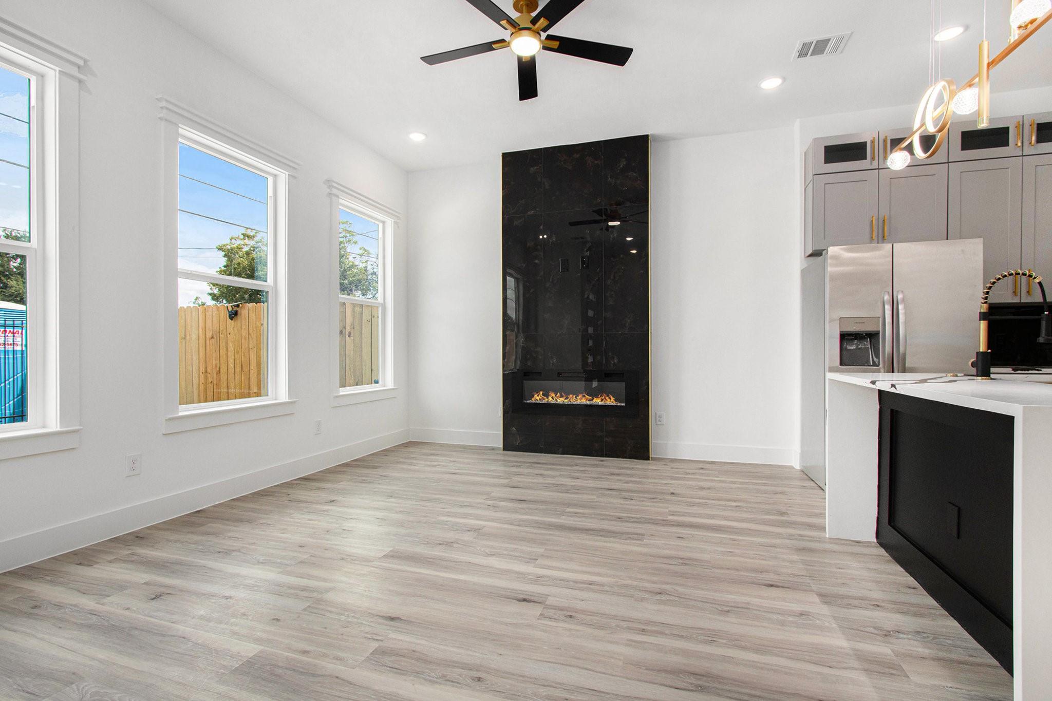 3652 Seabrook Street Unit: A/B