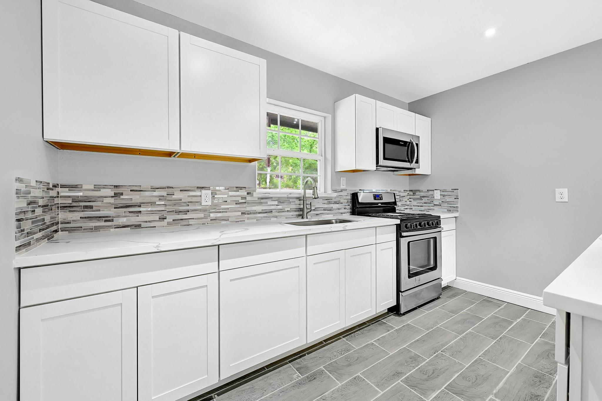 10122 Rockaway Drive