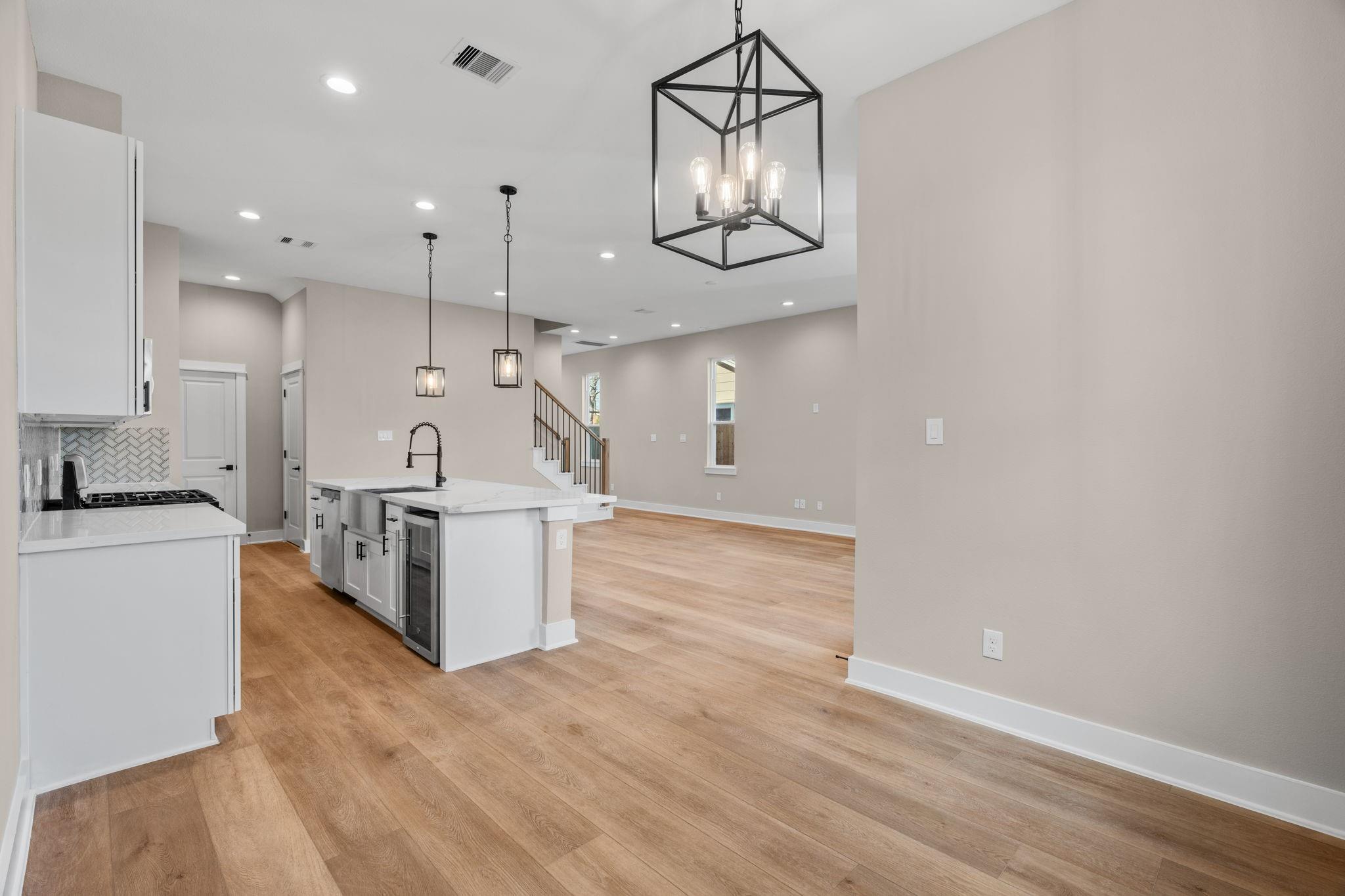 5833 Highland Sun Lane