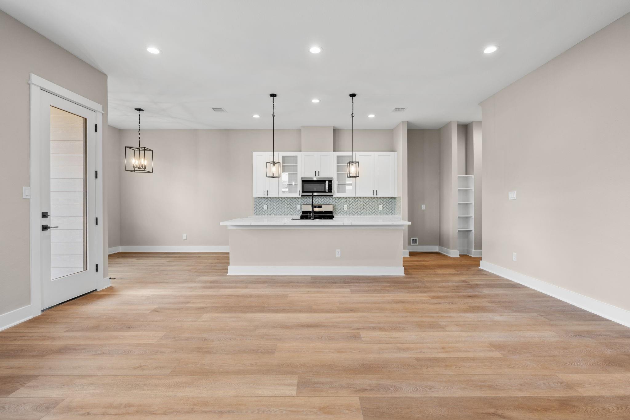 5833 Highland Sun Lane