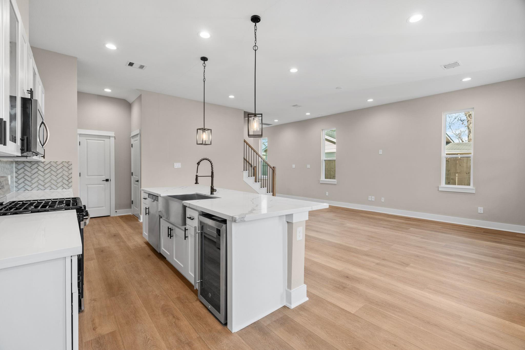 5833 Highland Sun Lane