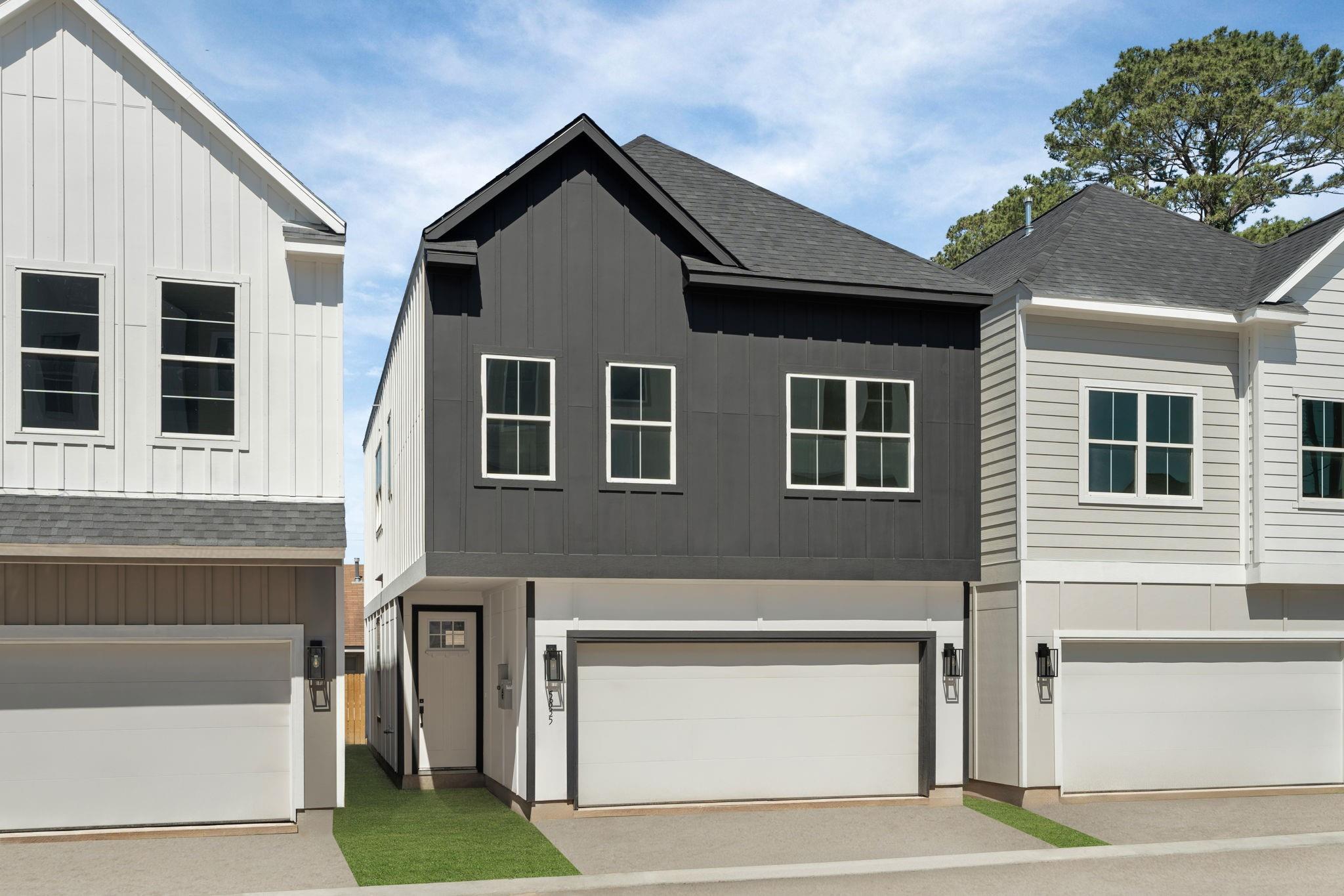 5833 Highland Sun Lane