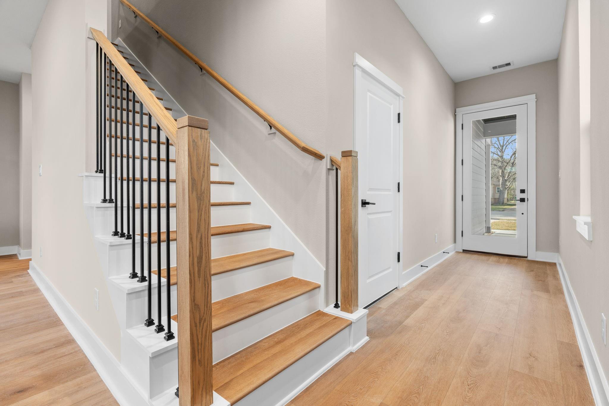 5833 Highland Sun Lane