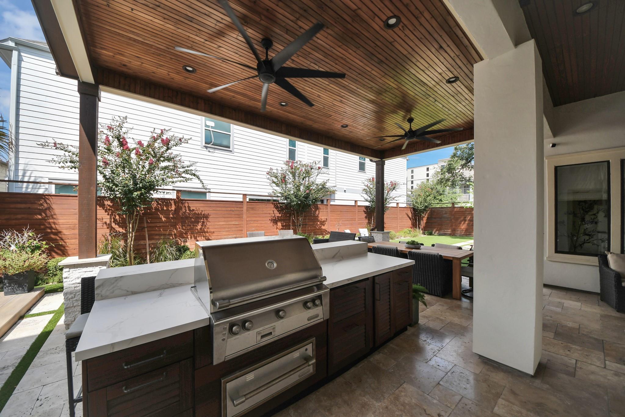 1202 Gross Street