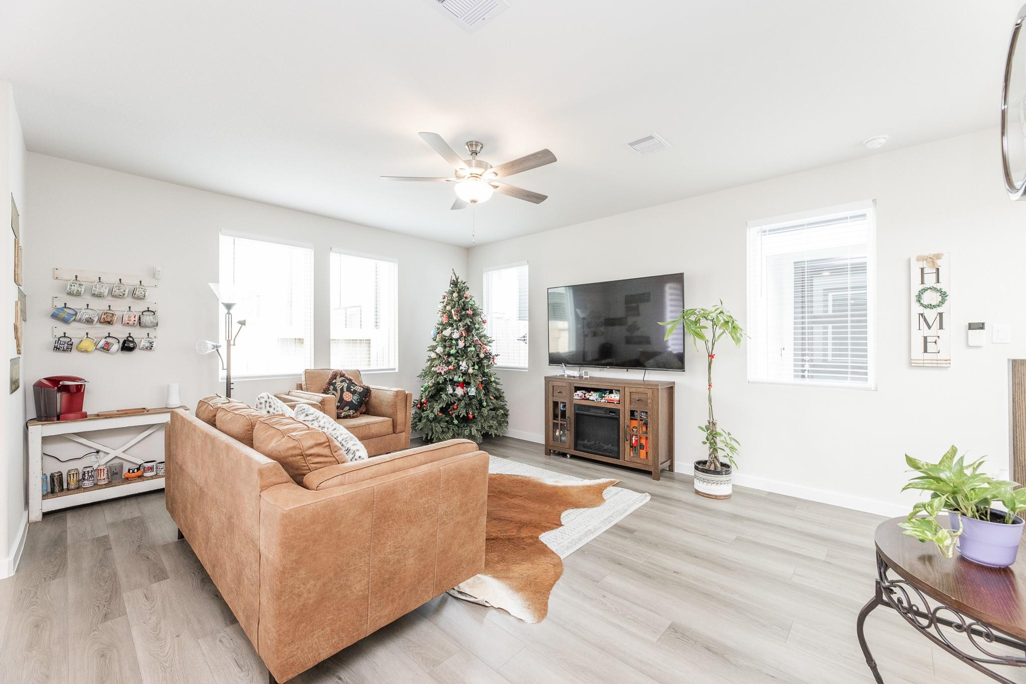 9949 Storehouse Drive