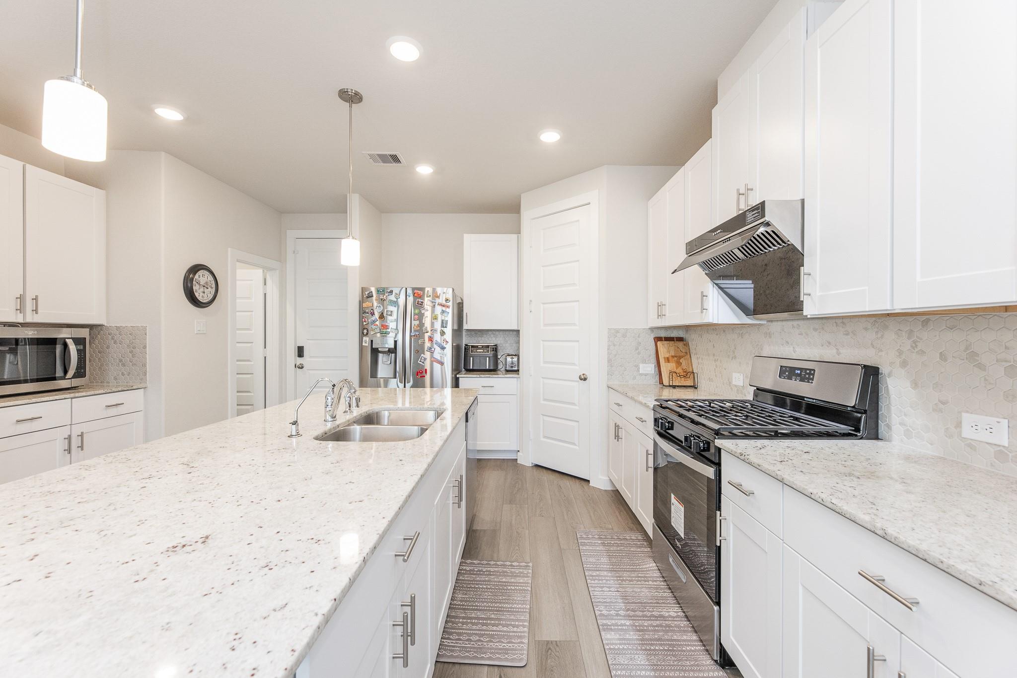 9949 Storehouse Drive