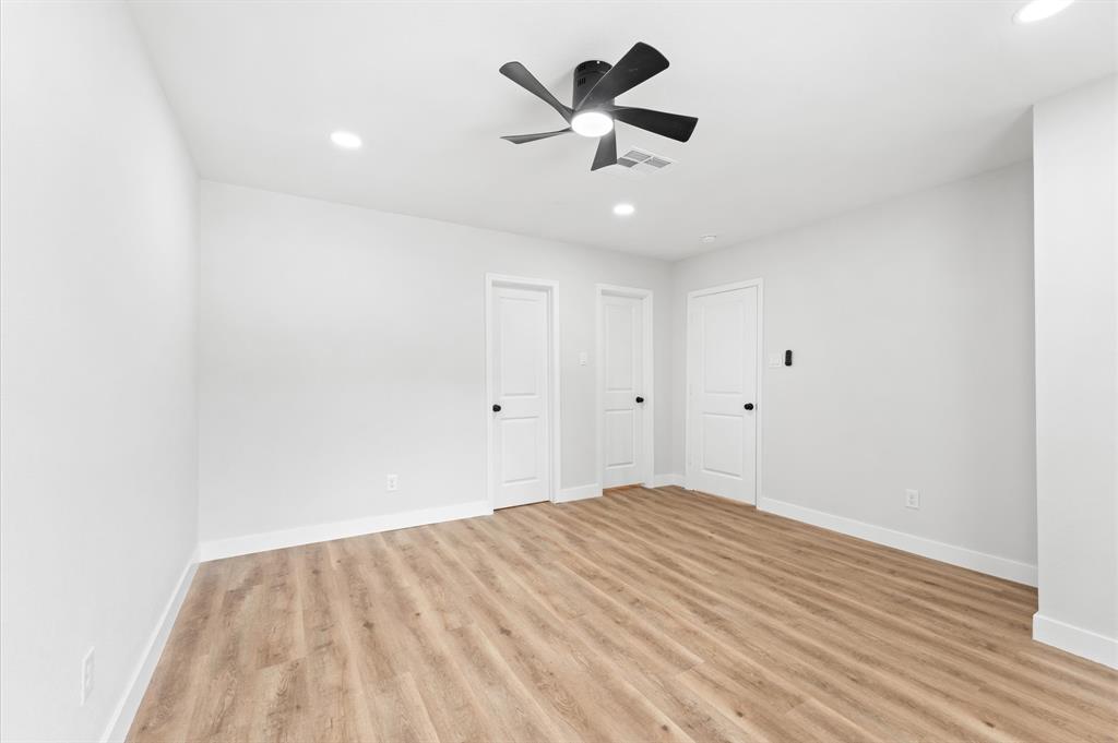 327 E Delz Drive