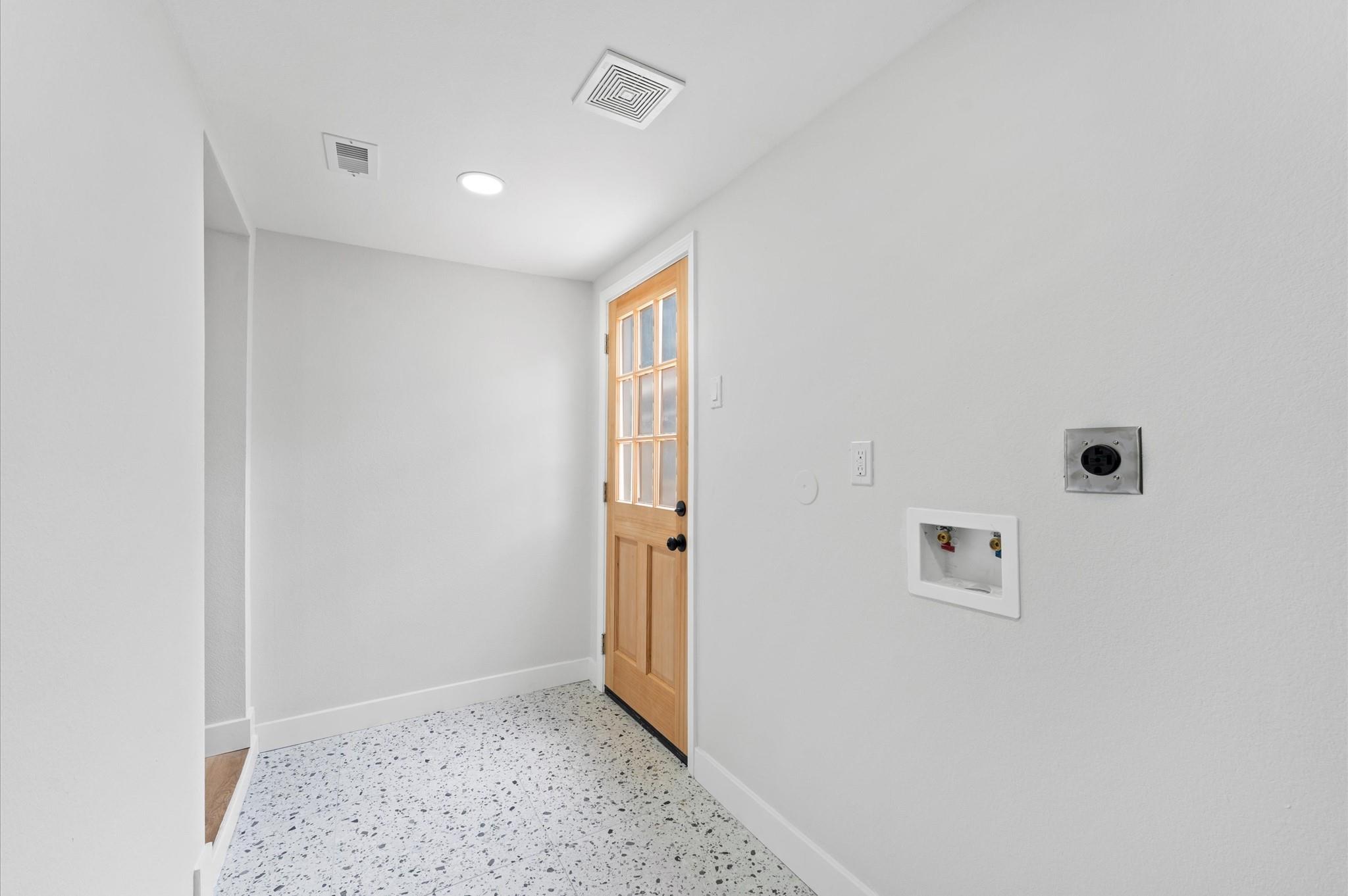 327 E Delz Drive