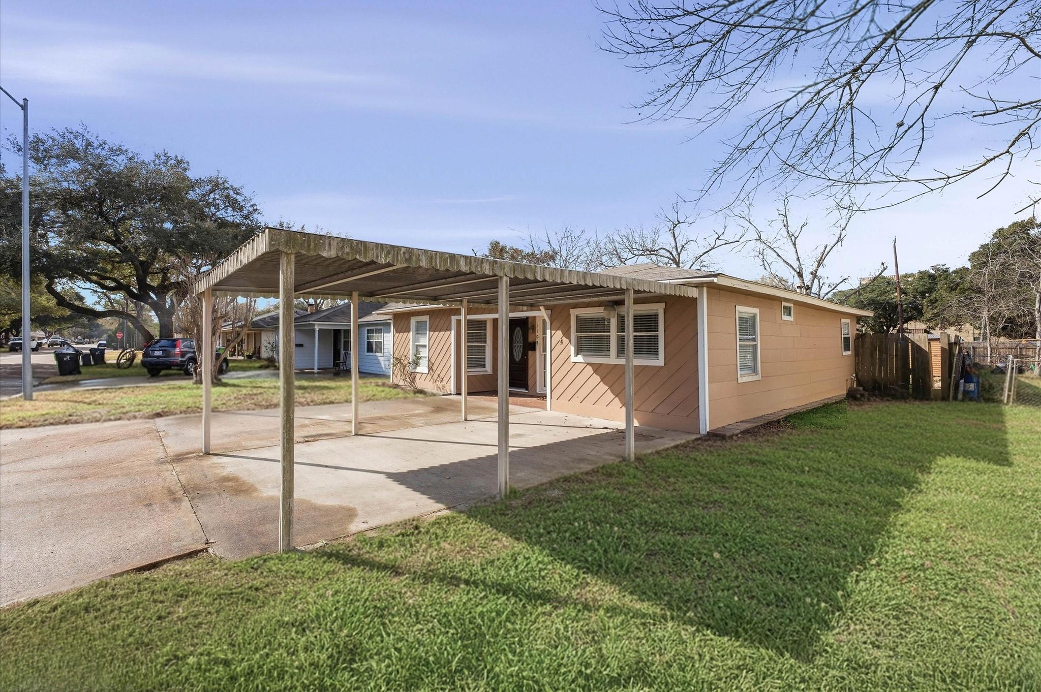 1108 Georgina St Street