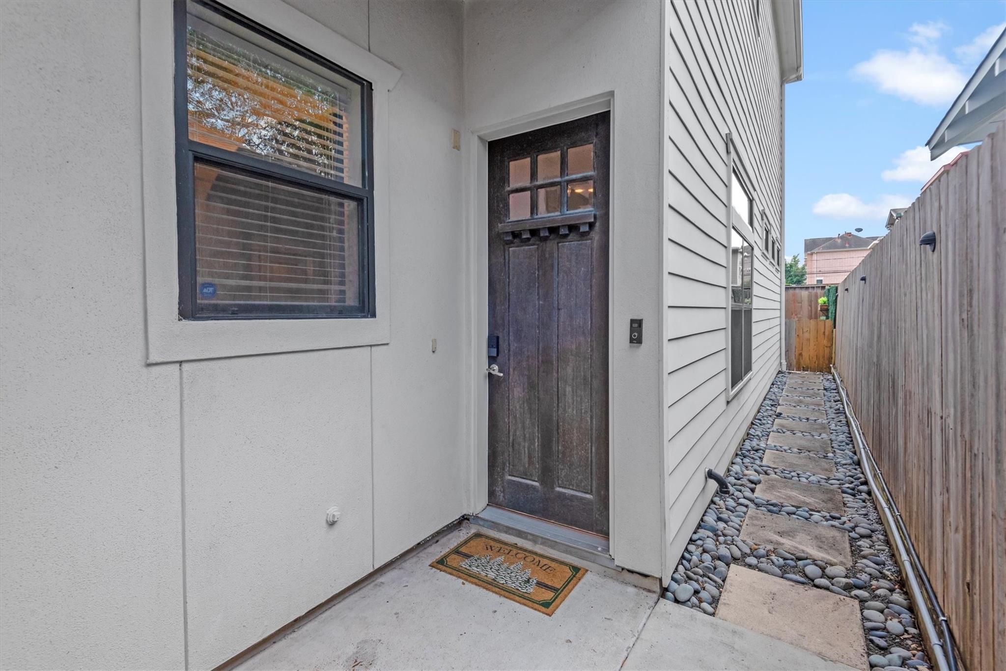 5825 Petty Street