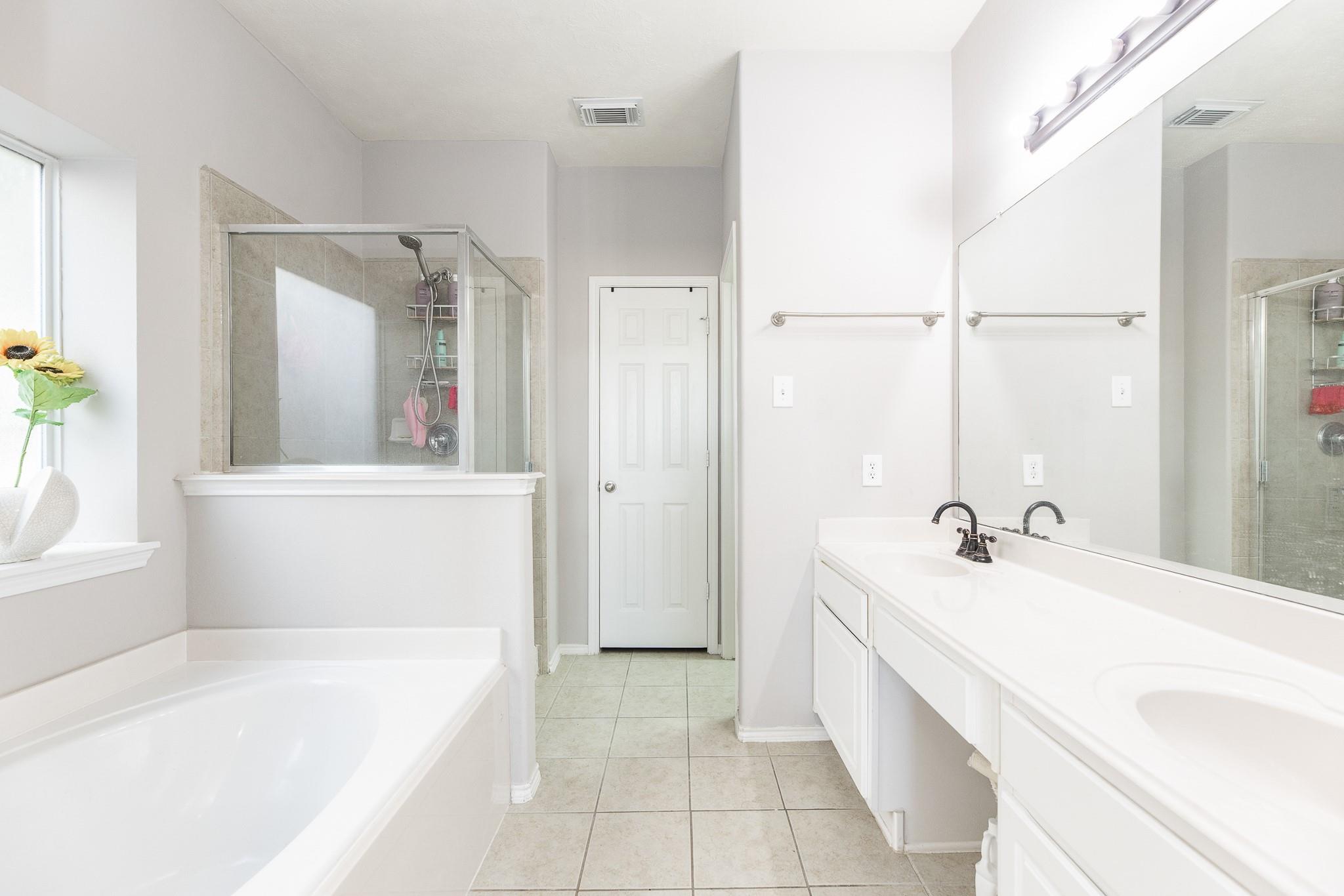 11614 Seaglers Point Lane