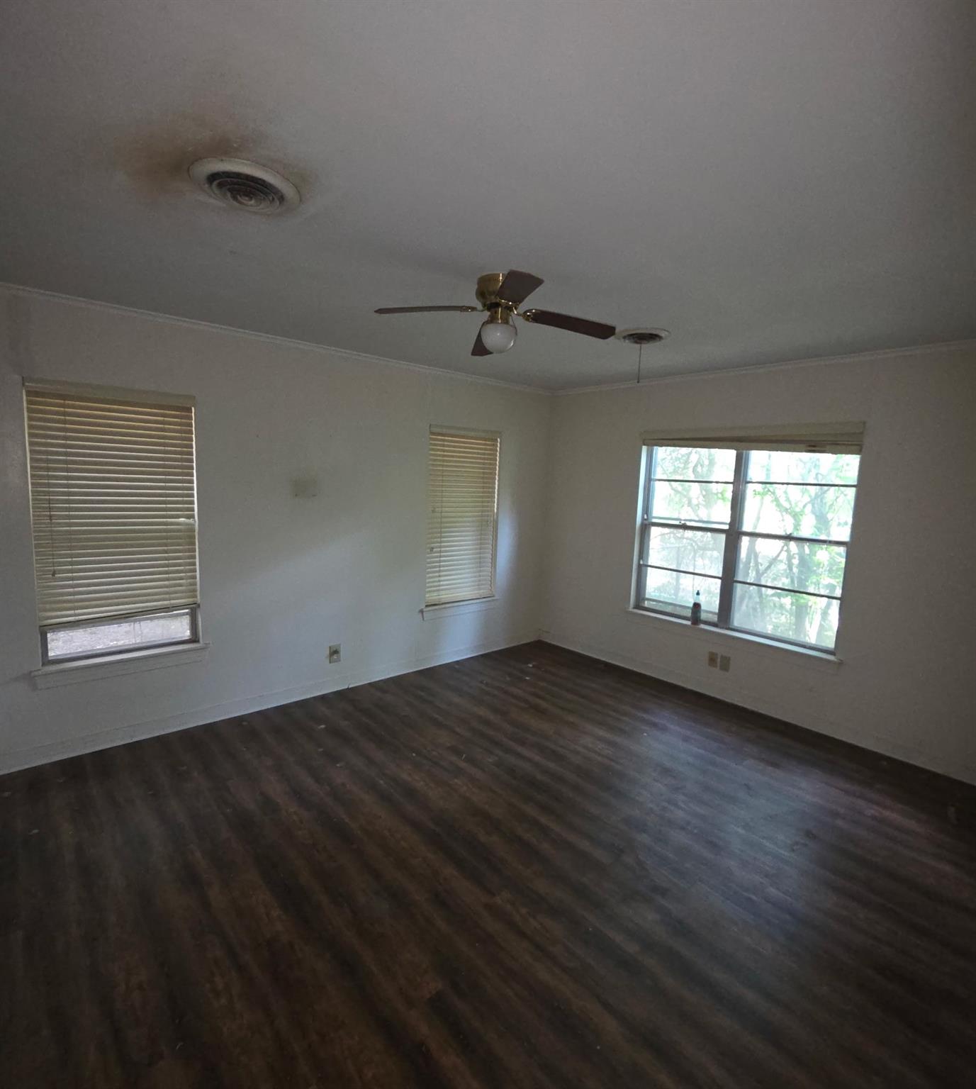 5898 Tryon Road