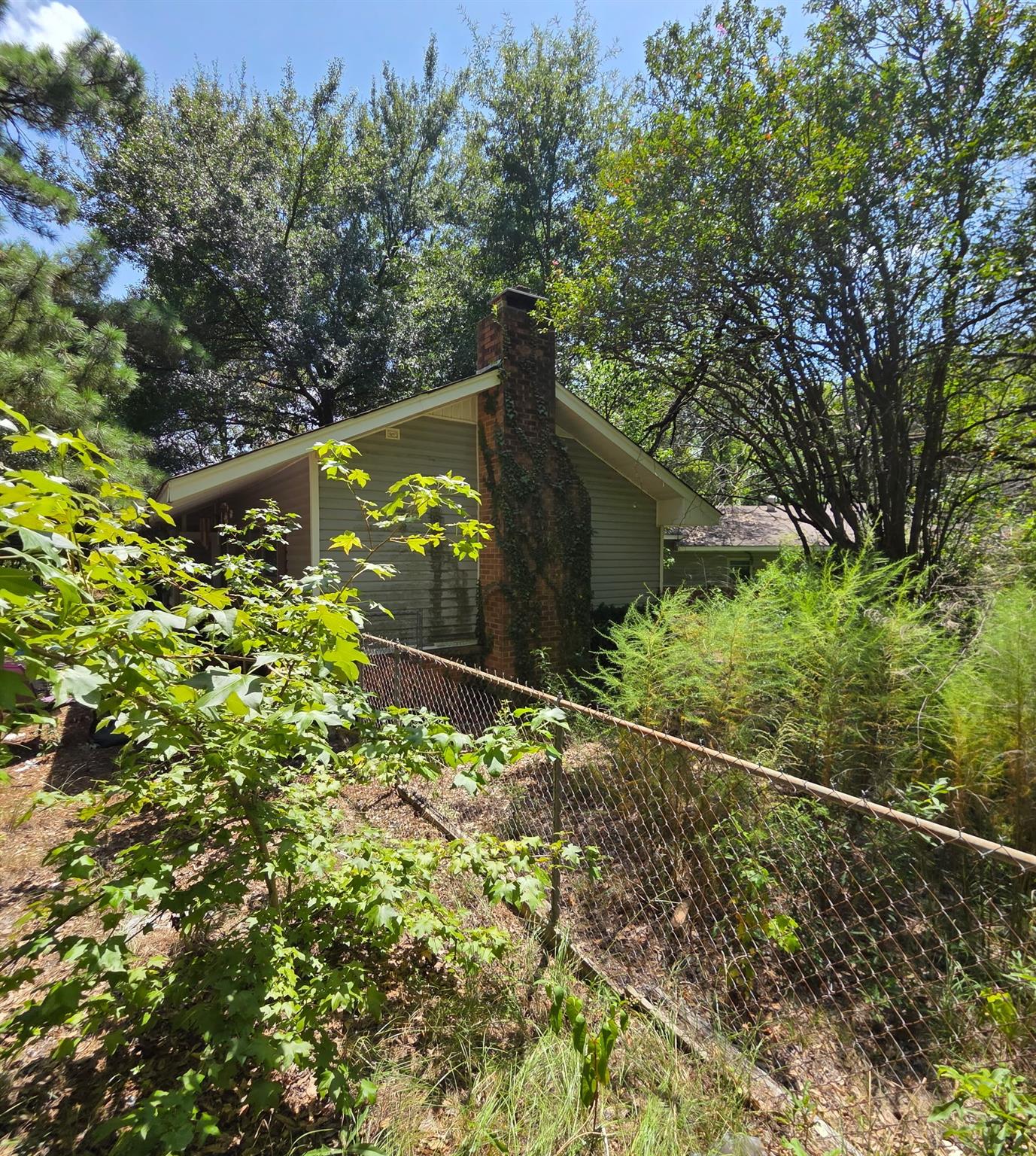 5898 Tryon Road