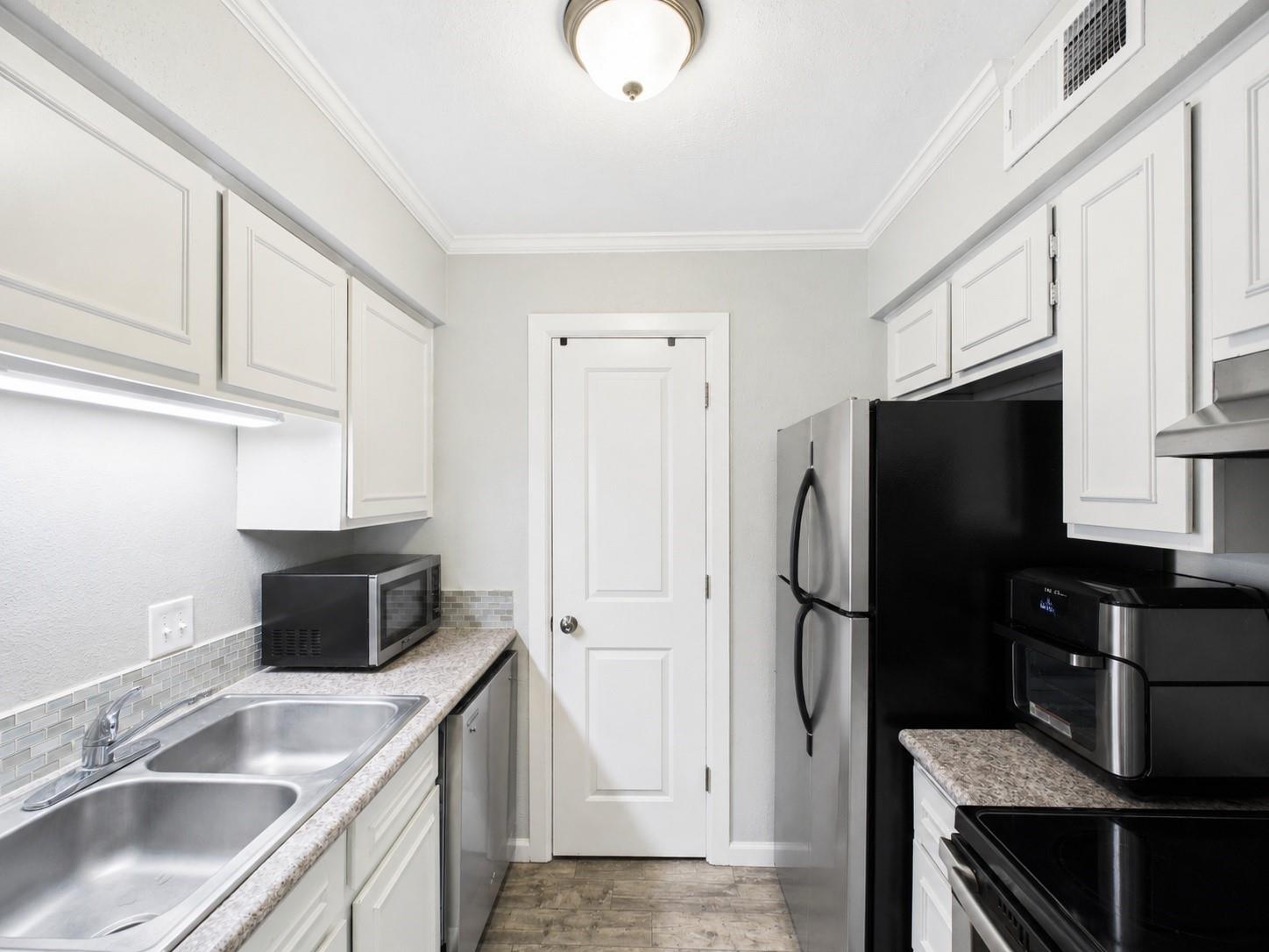 7555 Katy Freeway # 49