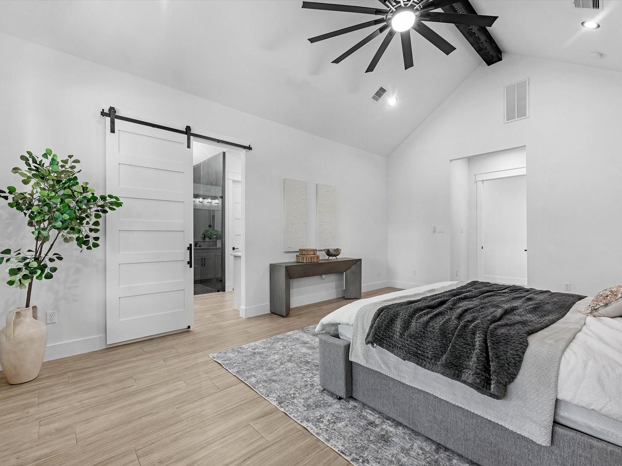 25 Private Road 6612