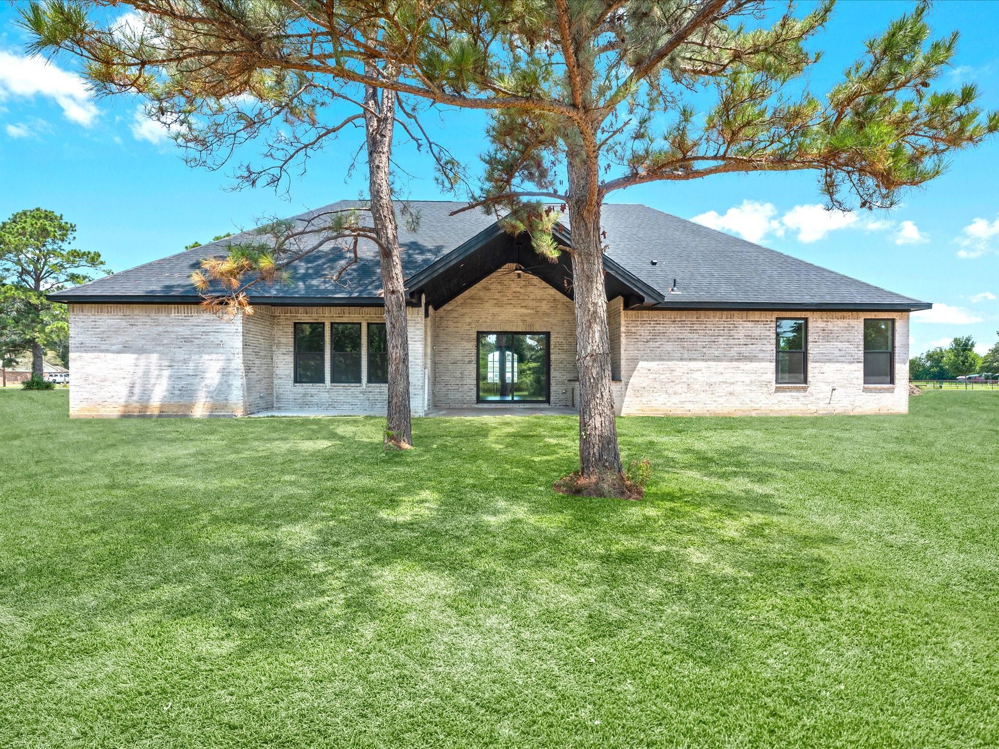 25 Private Road 6612