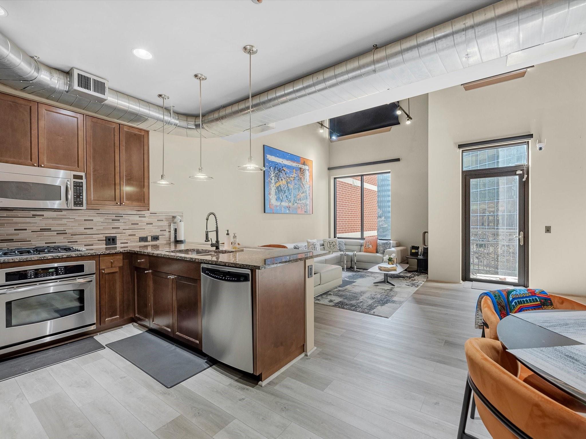 5005 Hidalgo Street Street # 613