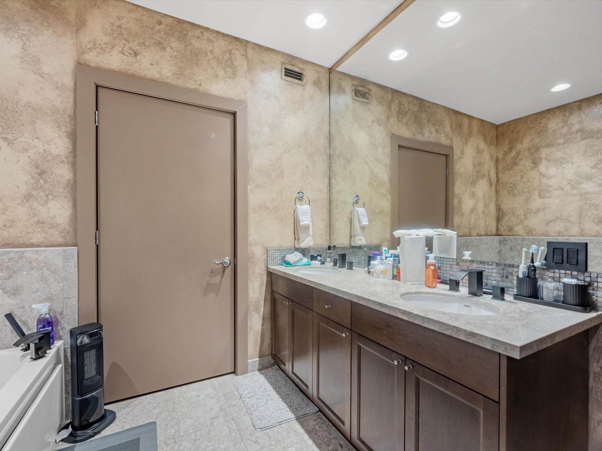 5005 Hidalgo Street Street # 613