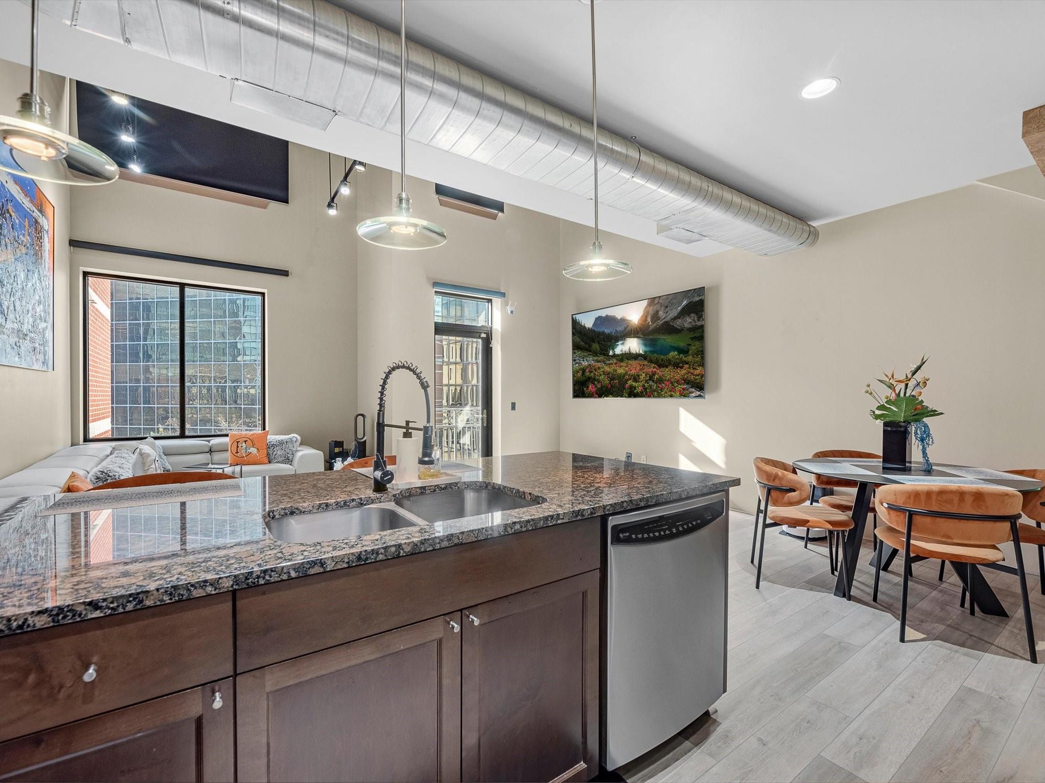 5005 Hidalgo Street Street # 613