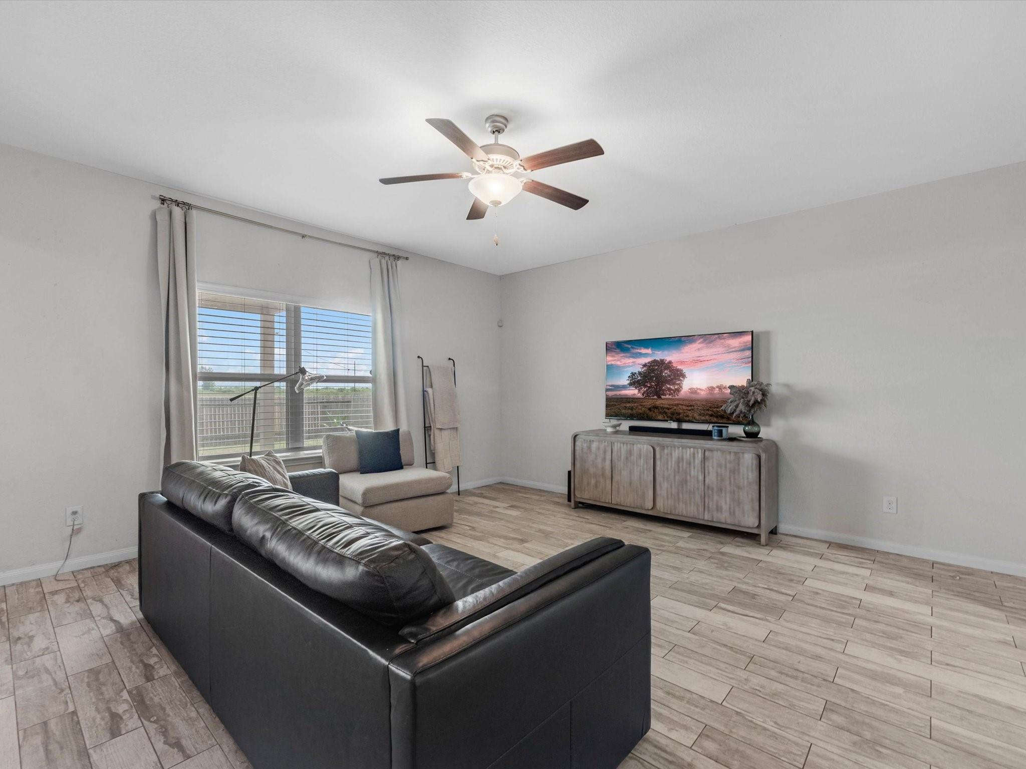 1049 Strawberry Ridge Drive