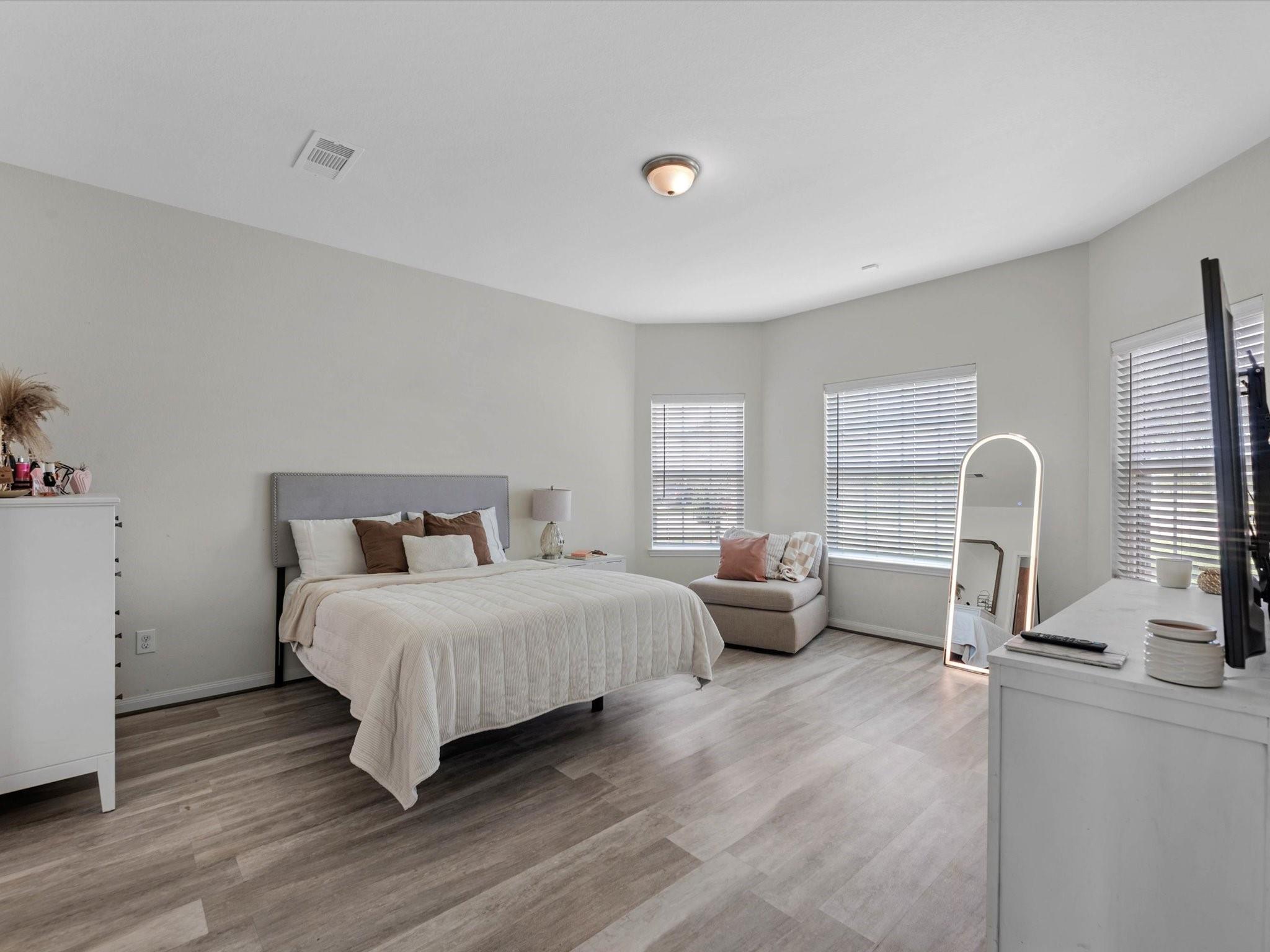 1049 Strawberry Ridge Drive