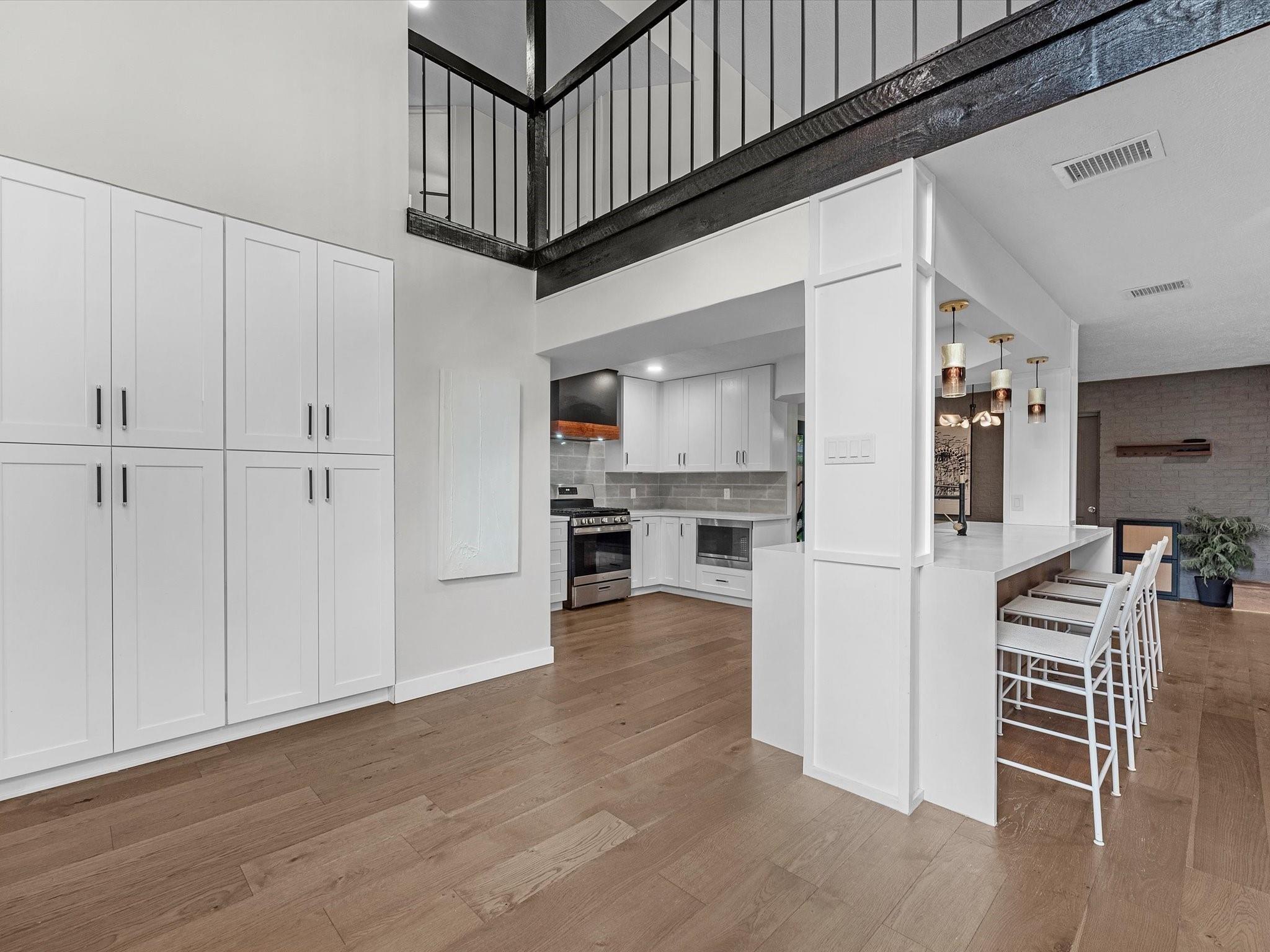 5041 Nina Lee Lane