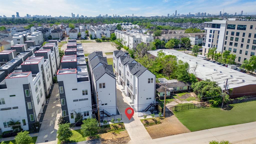 1193 W 19th Street
