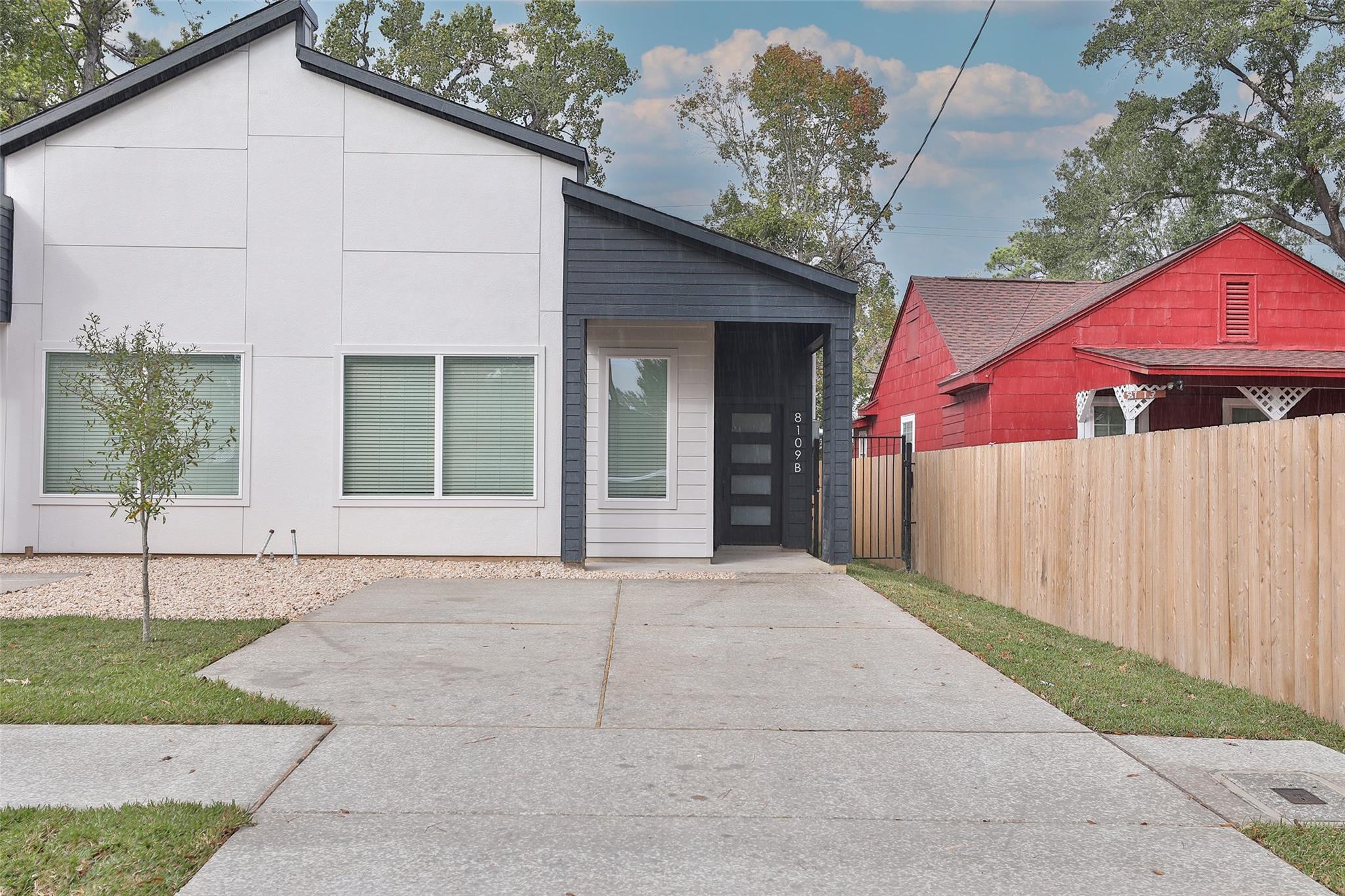8109 Bigwood Street Unit: A/B