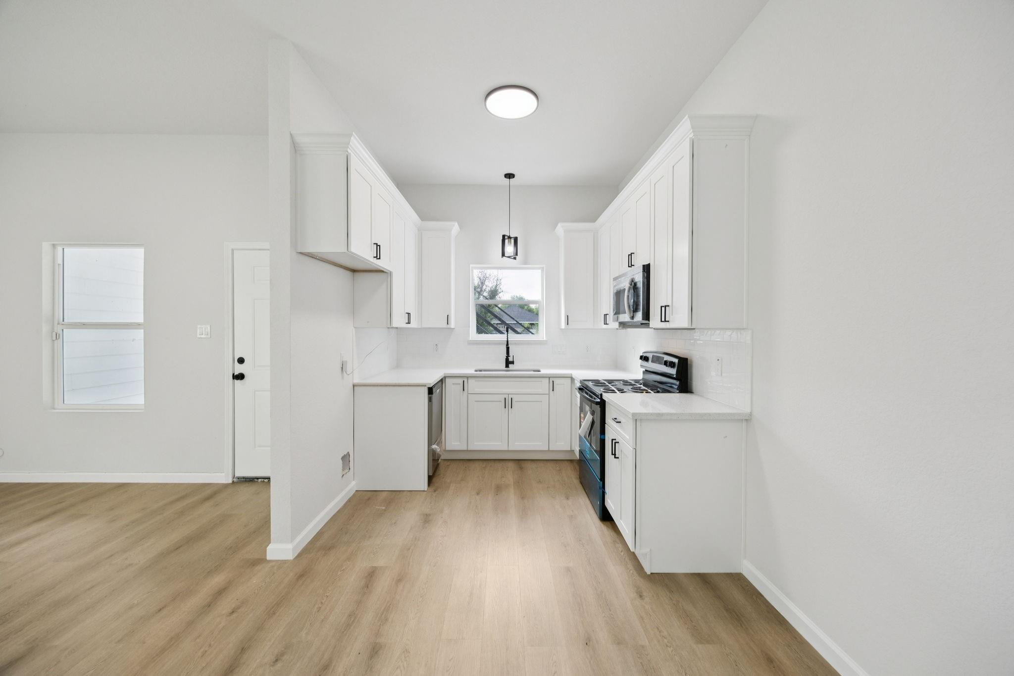 301 Cartersville Street # B