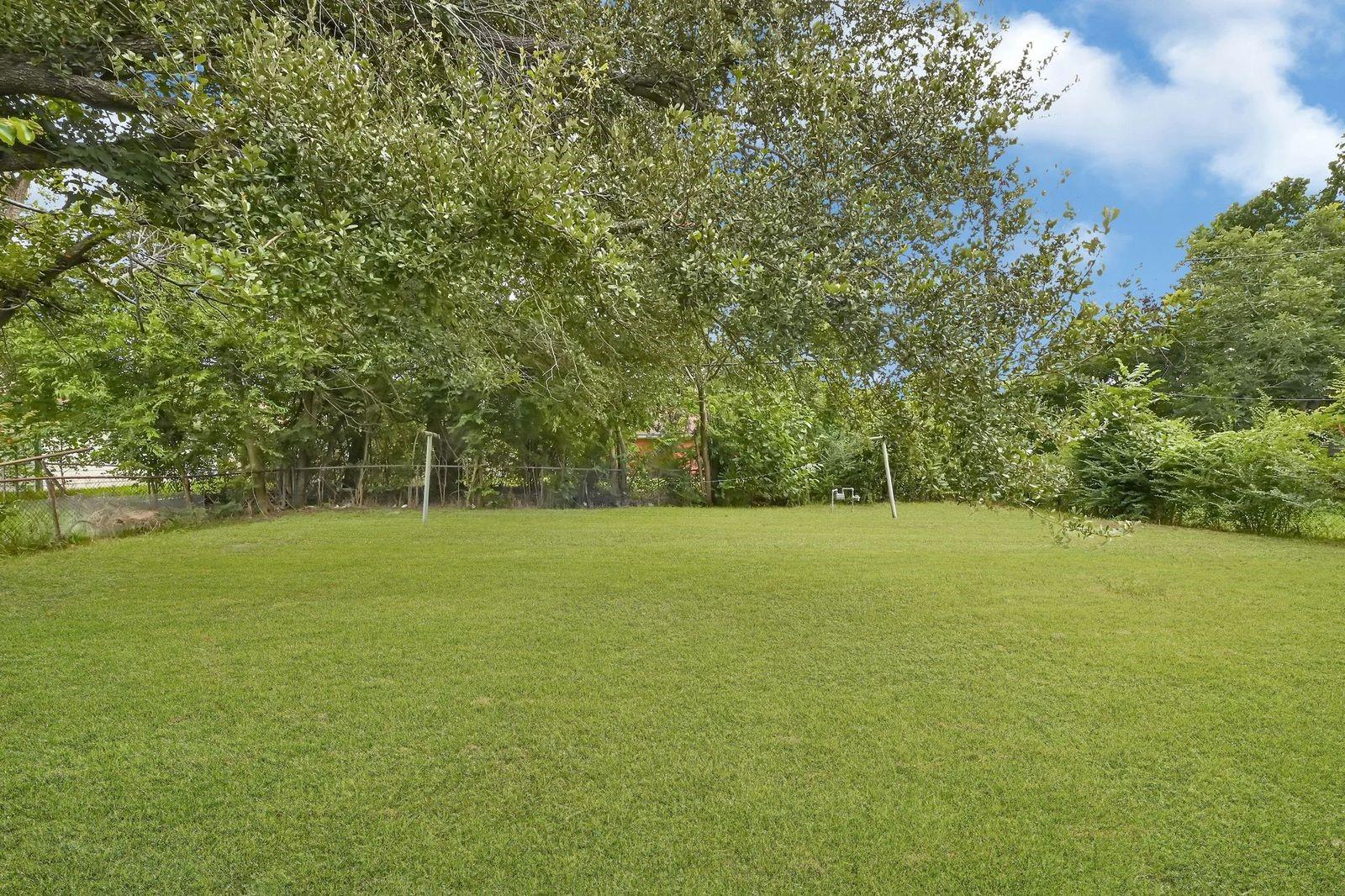 4319 Howcher Street, Houston