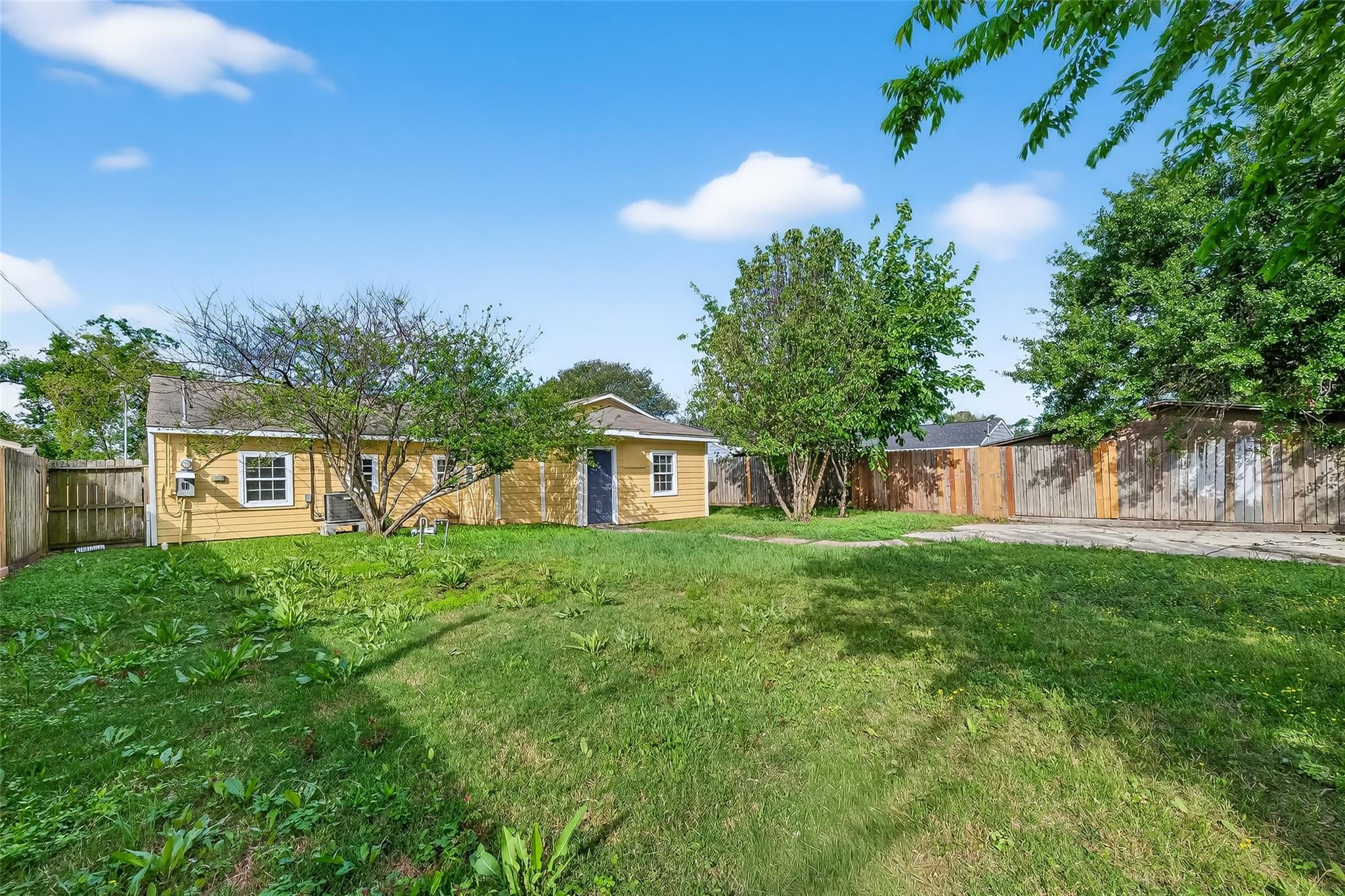 203 Alastair Drive