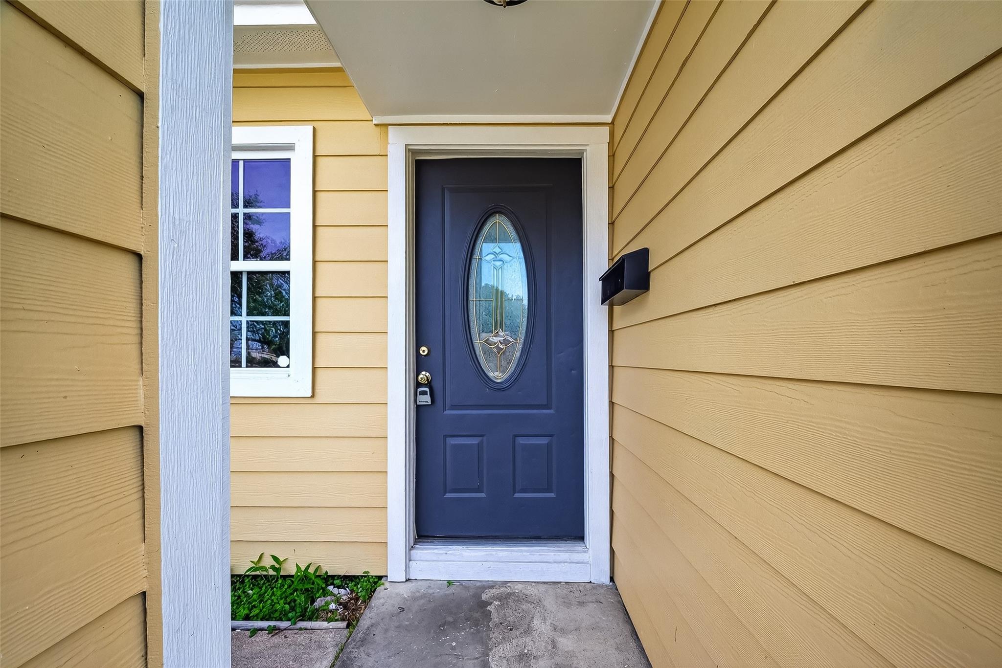 203 Alastair Drive