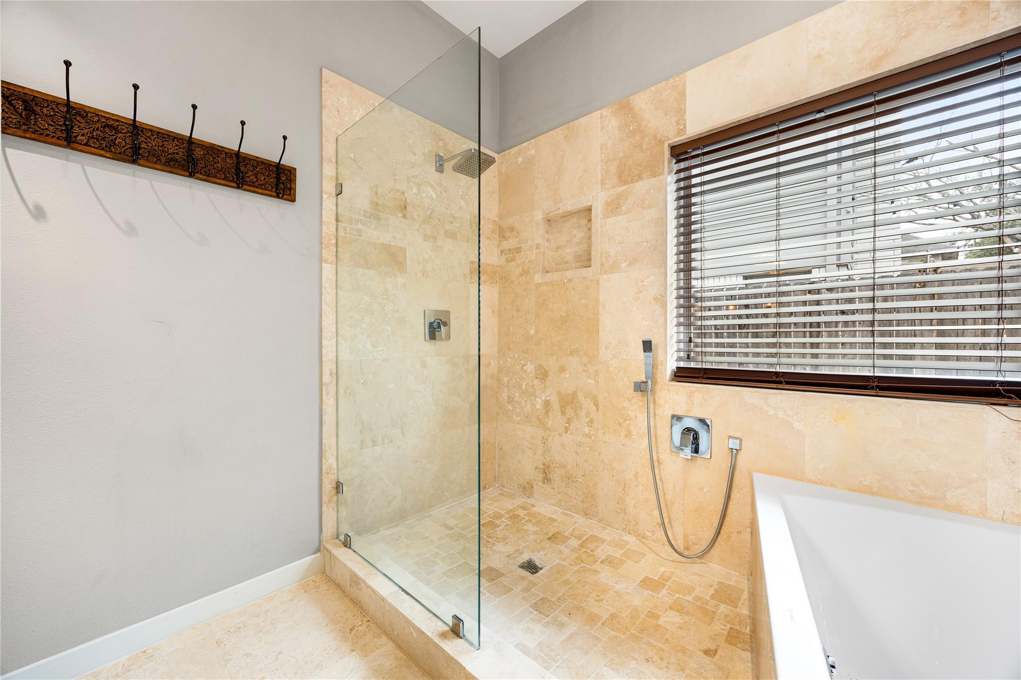 5122 Prairie Creek Drive