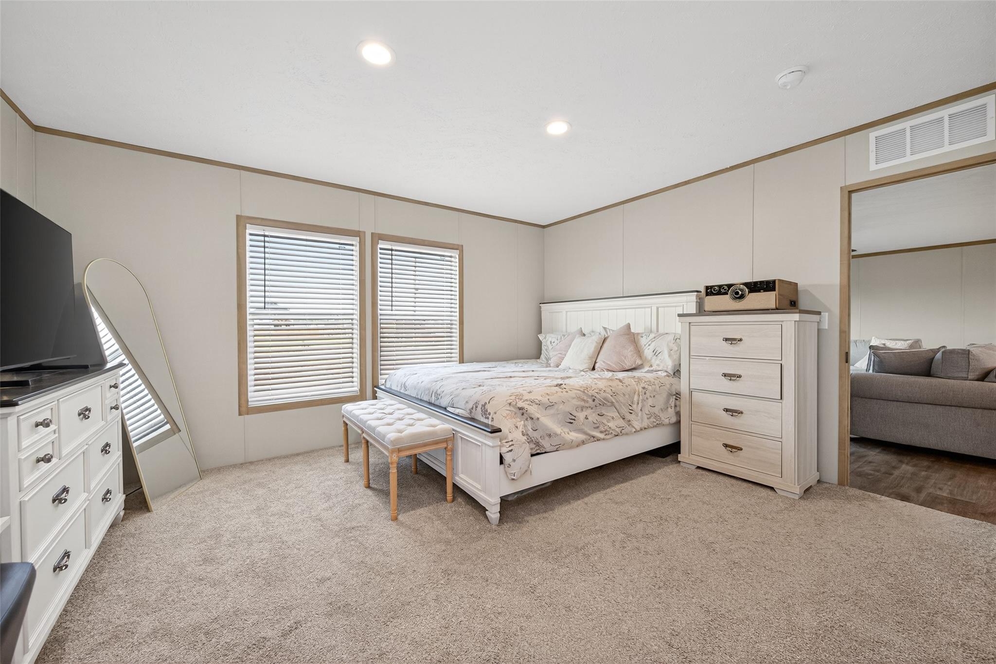 1218 Long Leaf Pine Street