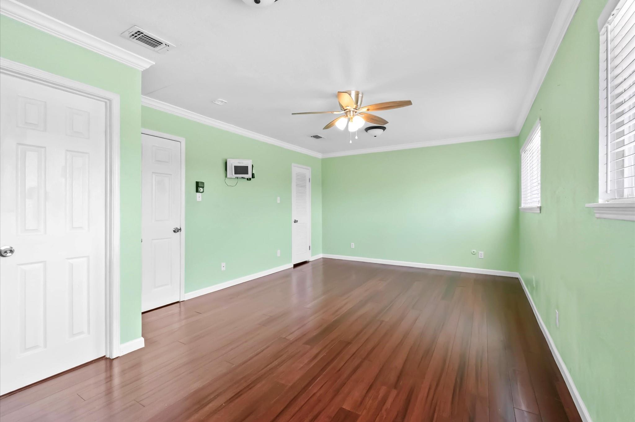 1025 Willow Oaks Circle