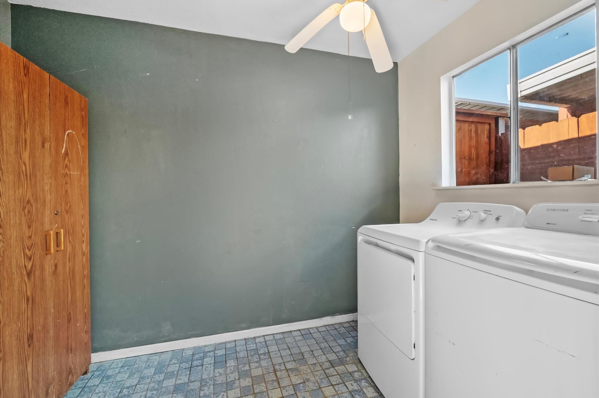 1025 Willow Oaks Circle